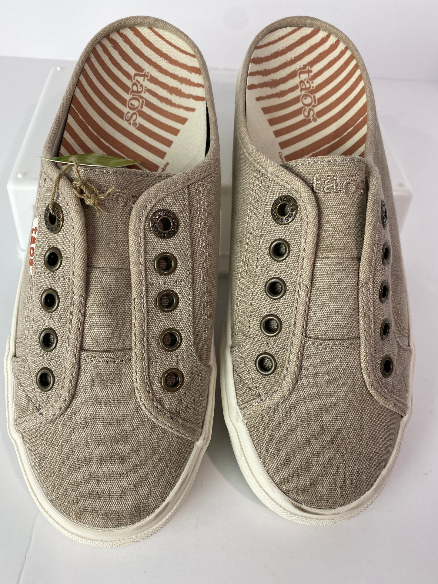 Tan Shoes Sneakers Taos, Size 7.5