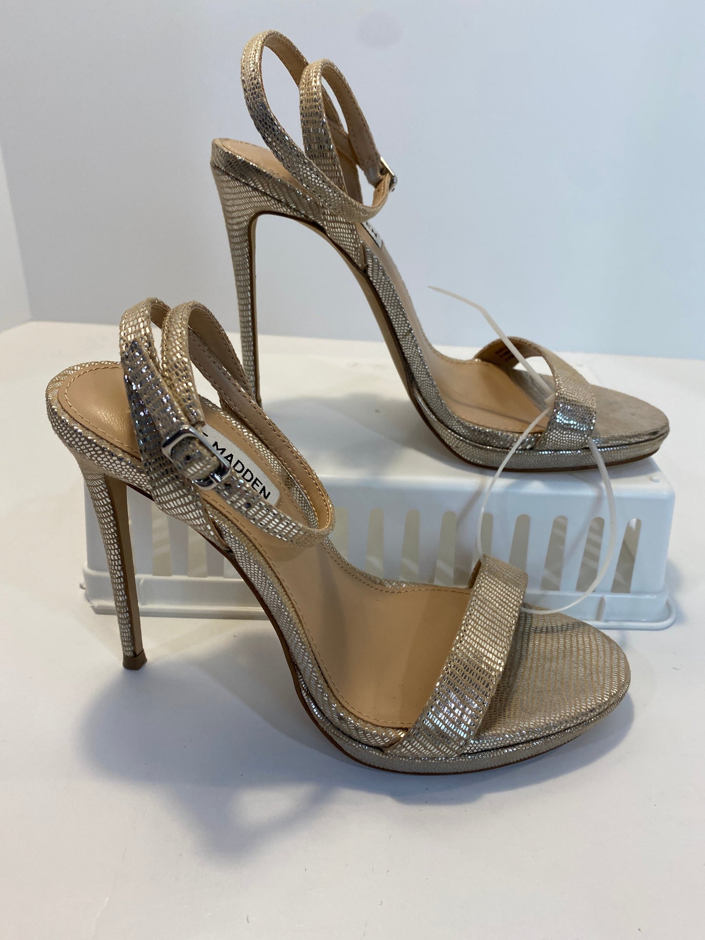 Silver Shoes Heels Stiletto Steve Madden, Size 6