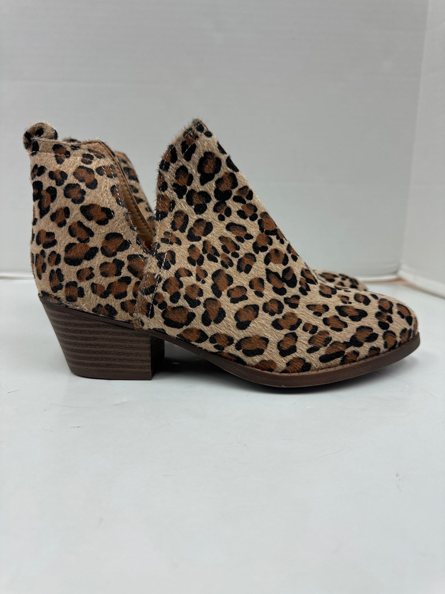 Animal Print Boots Ankle Heels Cl By Chinese Laundry, Size 5.5