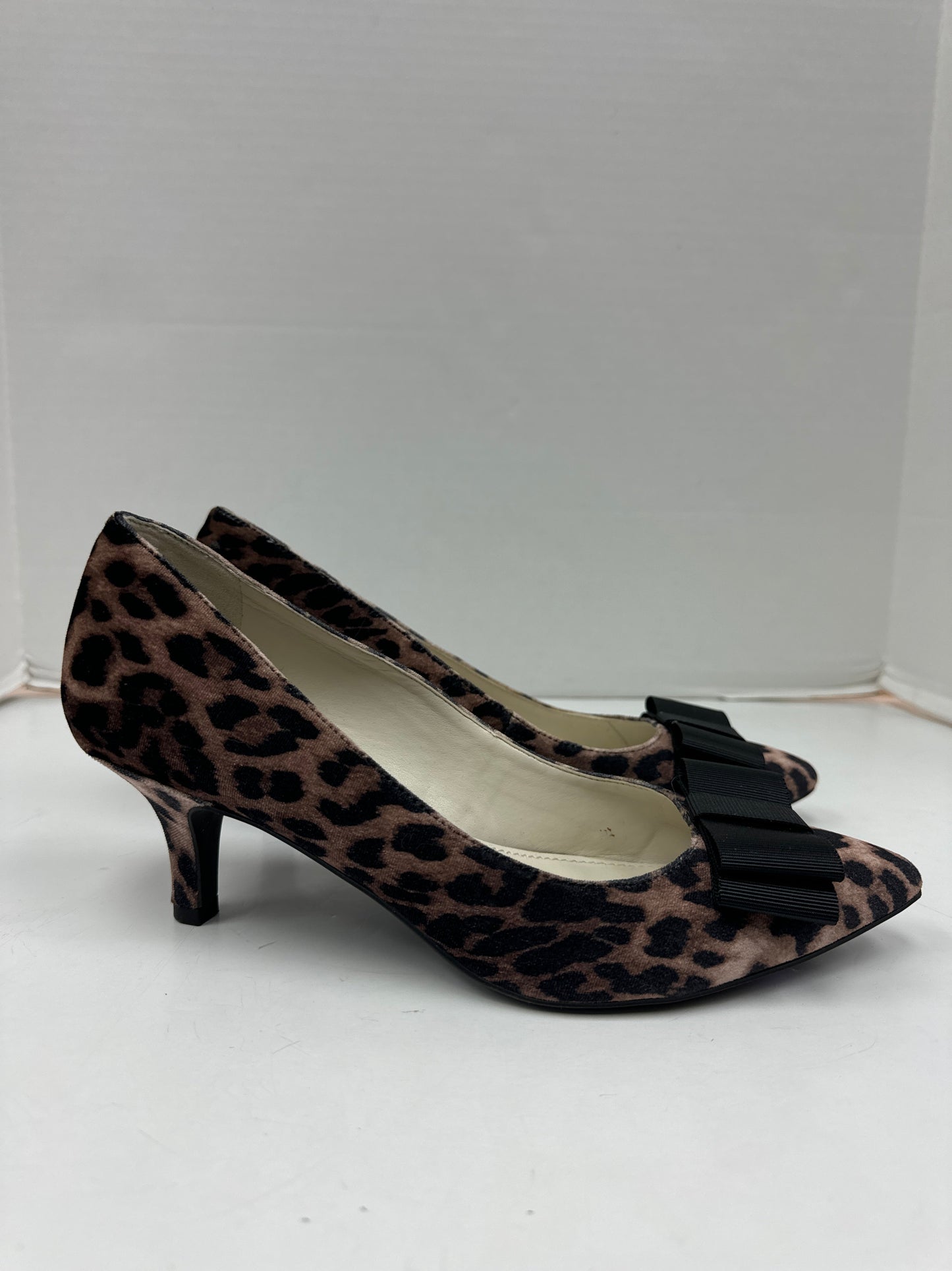 Animal Print Shoes Heels Kitten Anne Klein, Size 8.5