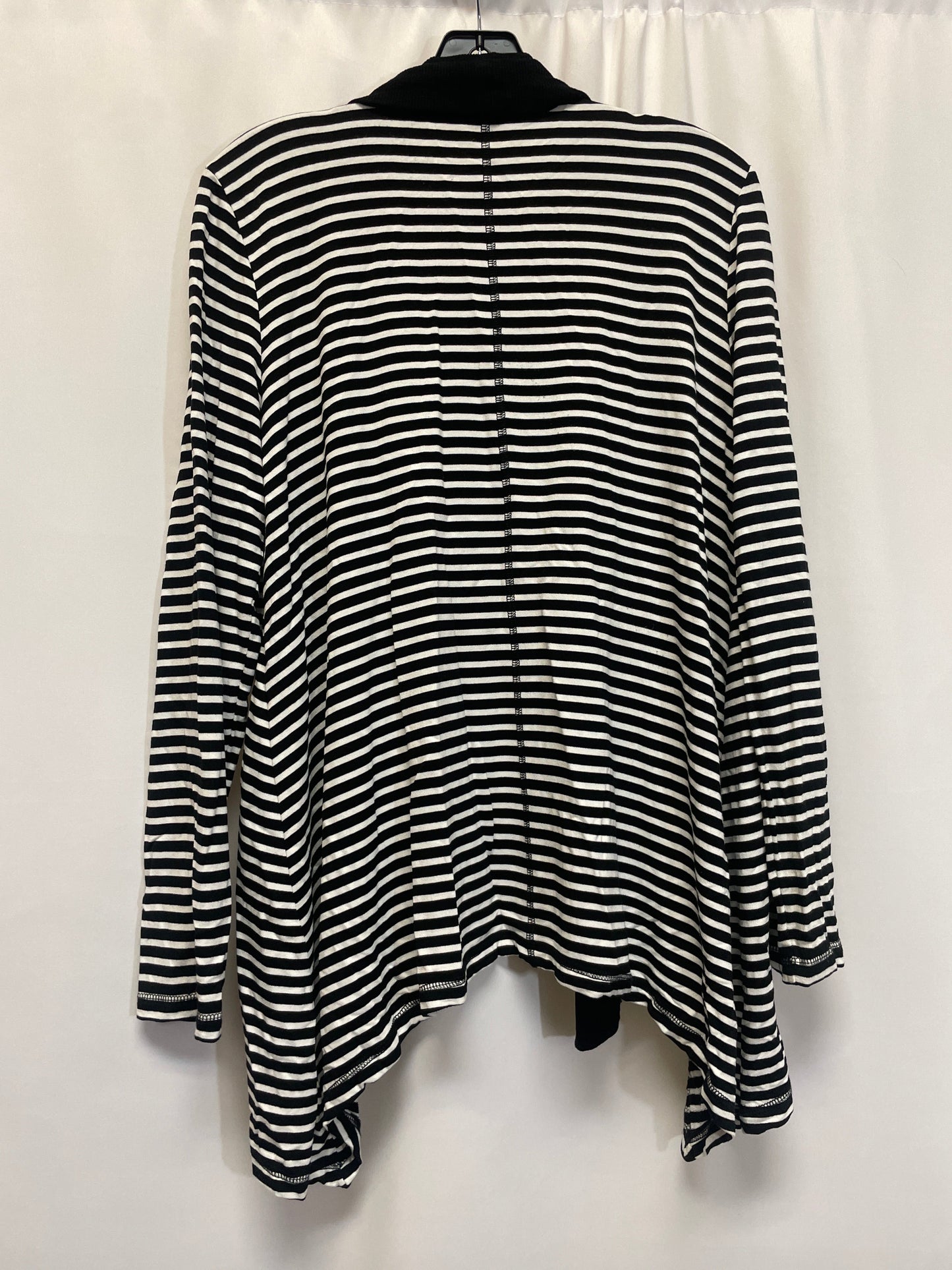 Black & White Cardigan Liz Claiborne, Size L