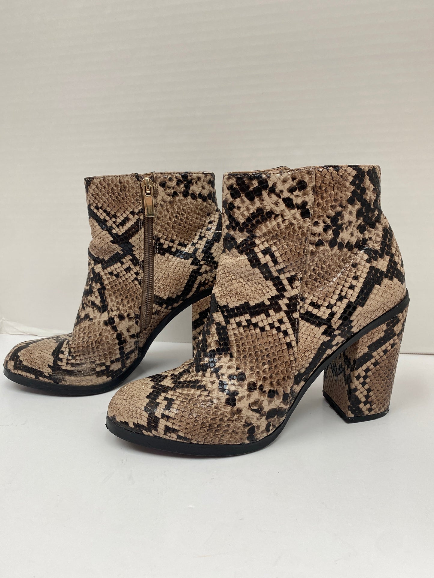 Animal Print Boots Ankle Heels New Look, Size 5