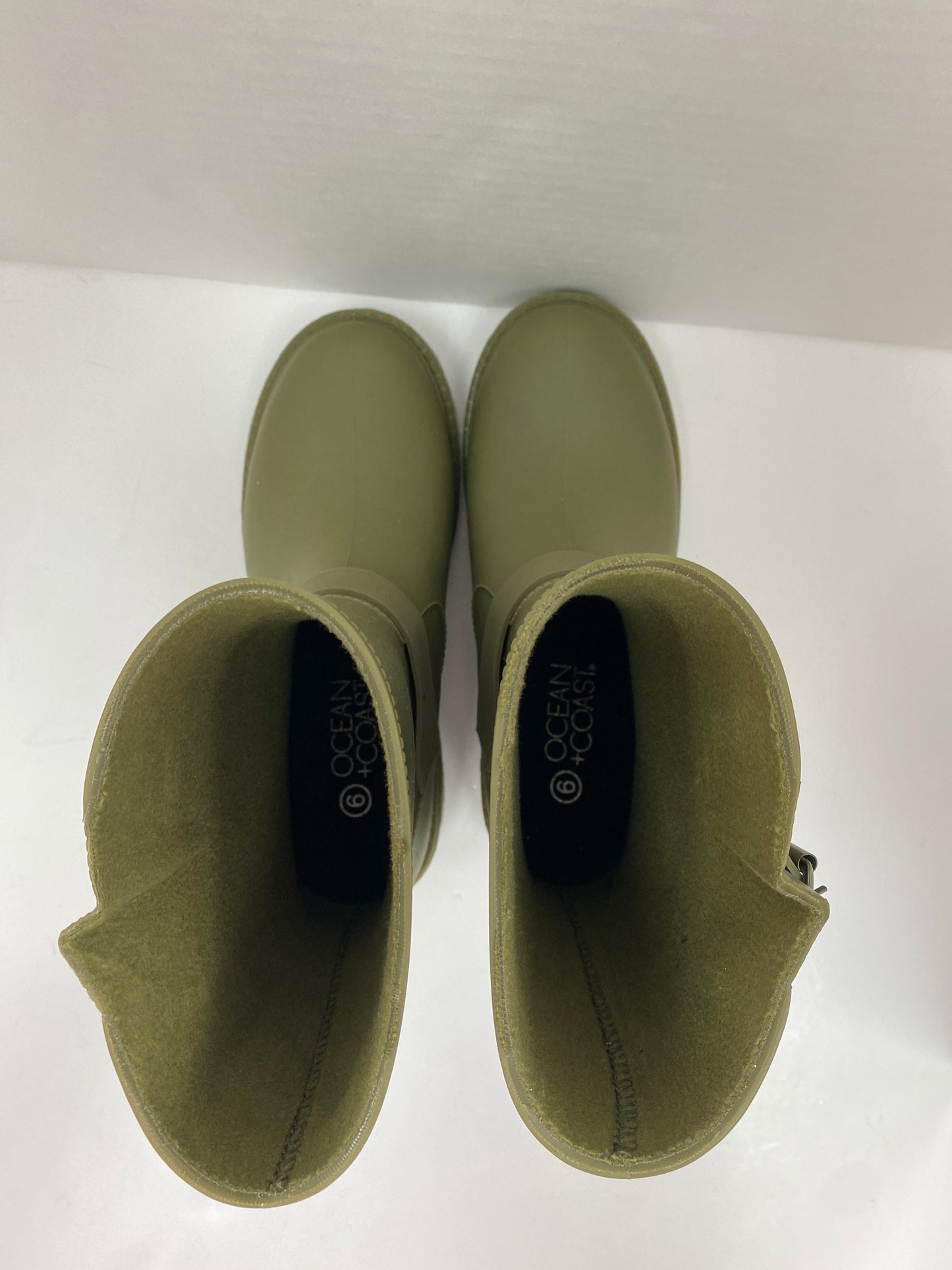 Green Boots Rain Clothes Mentor, Size 6