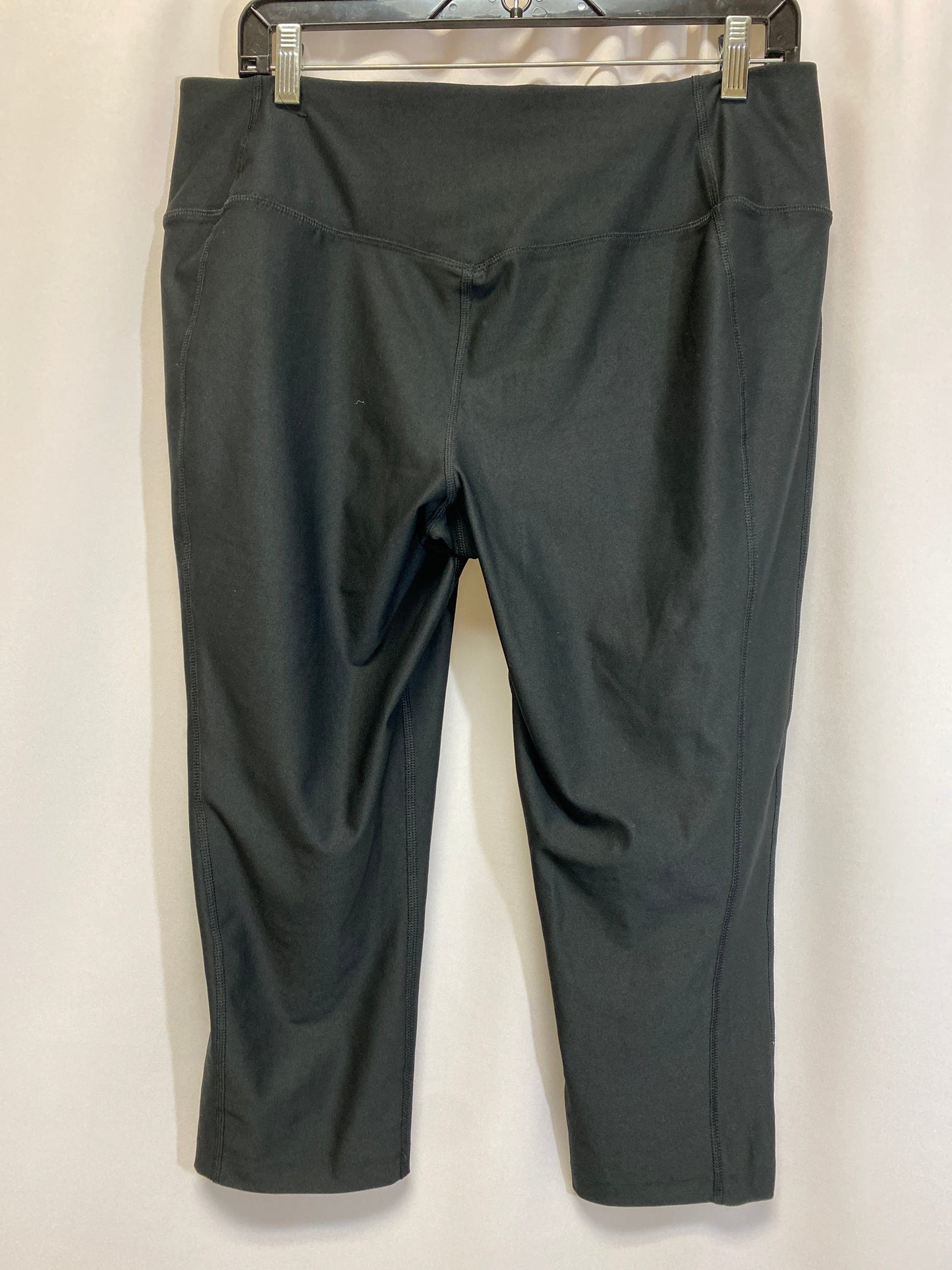 Athletic Capris By Nike In Black, Size: Xl