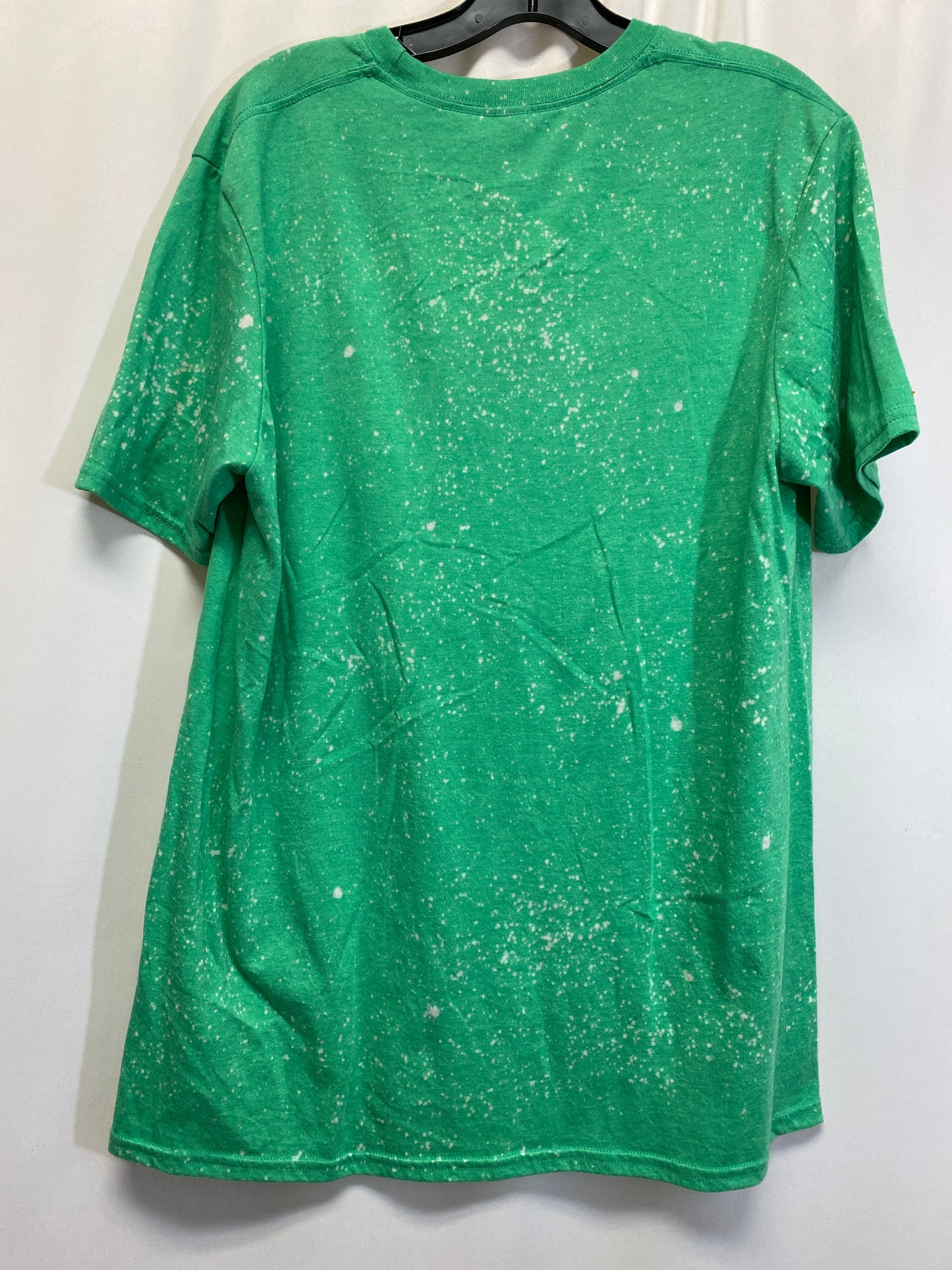 Top Short Sleeve By Gildan In Green, Size: L