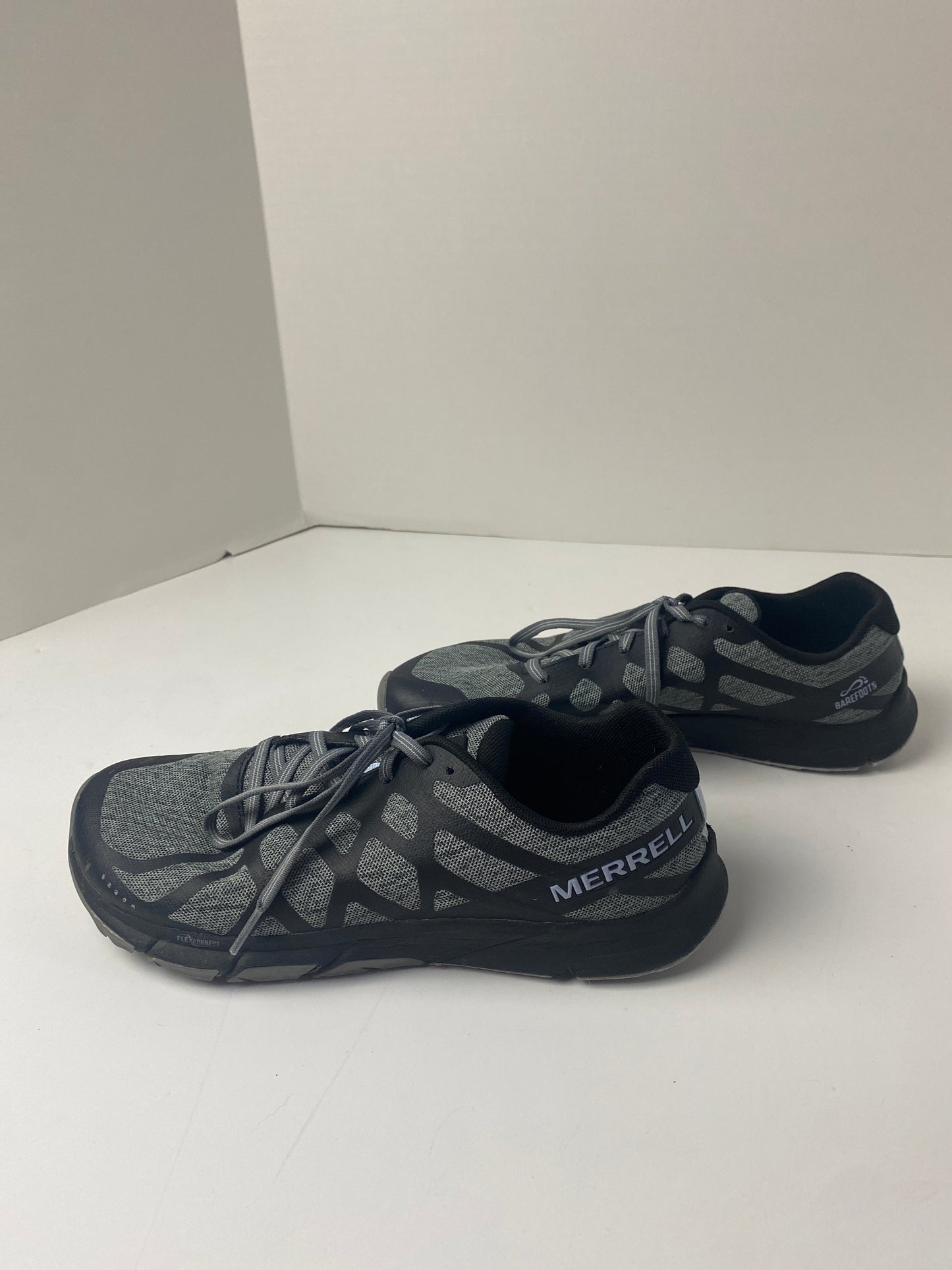 Shoes Athletic By Merrell In Black, Size: 9.5