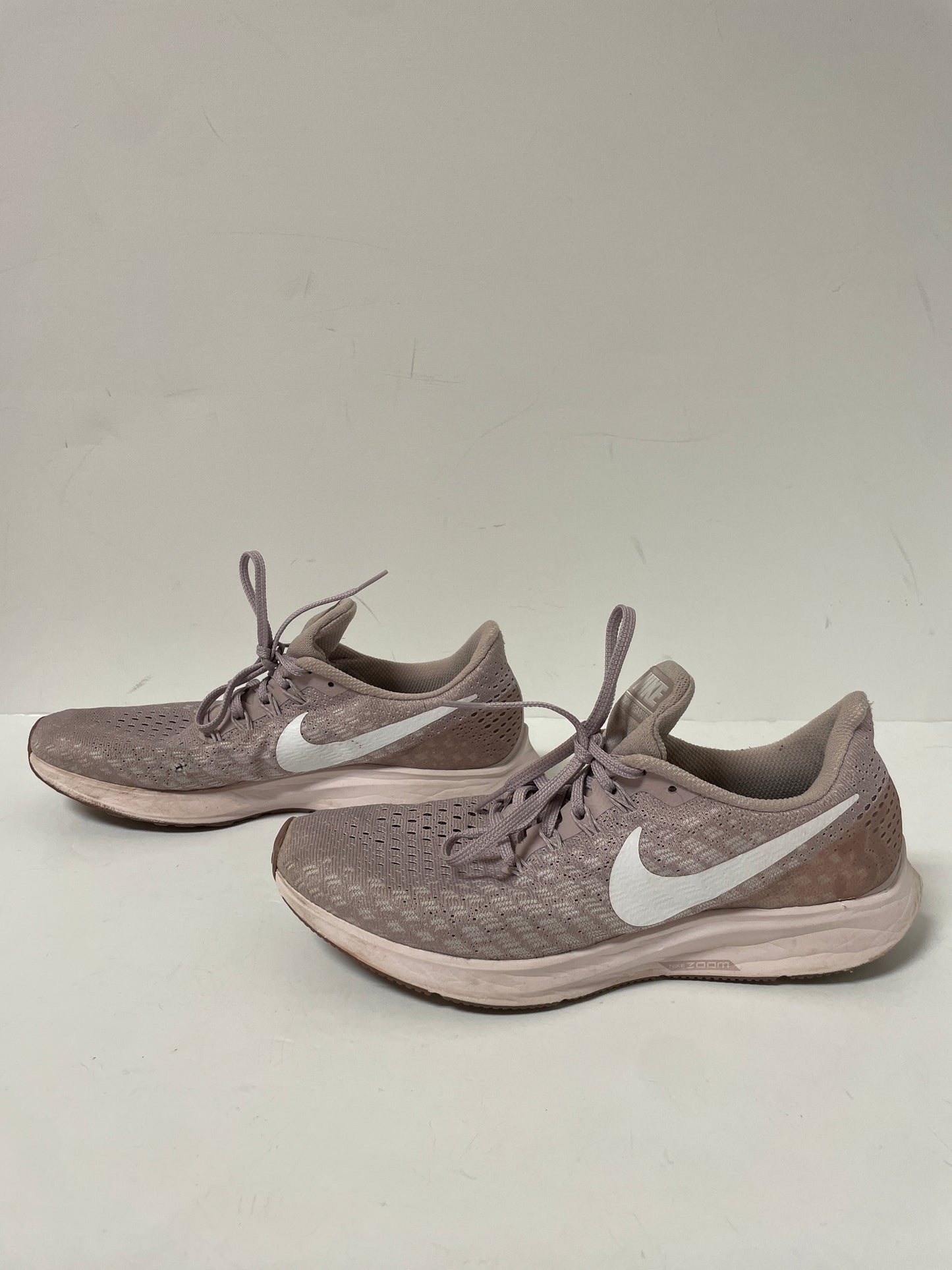 Shoes Athletic By Nike In Pink, Size: 9.5