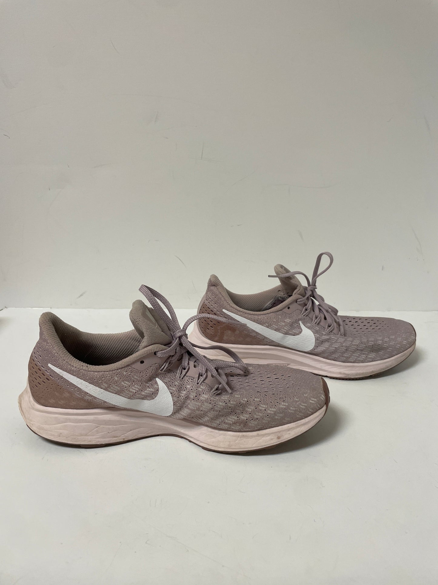 Shoes Athletic By Nike In Pink, Size: 9.5