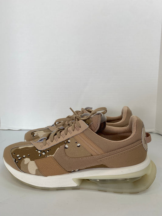 Shoes Athletic By Nike In Tan, Size: 11