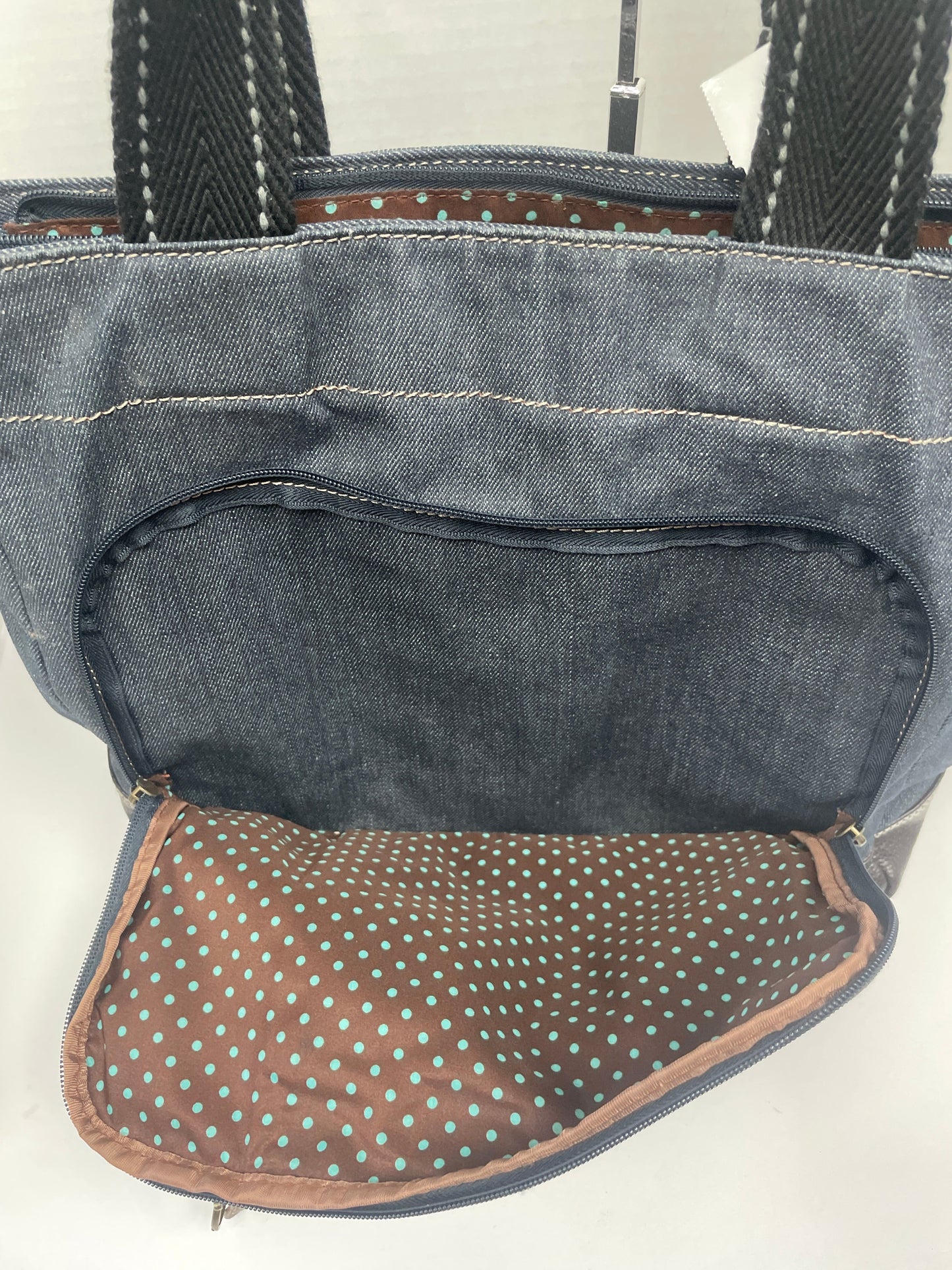 Handbag By Clothes Mentor, Size: Large