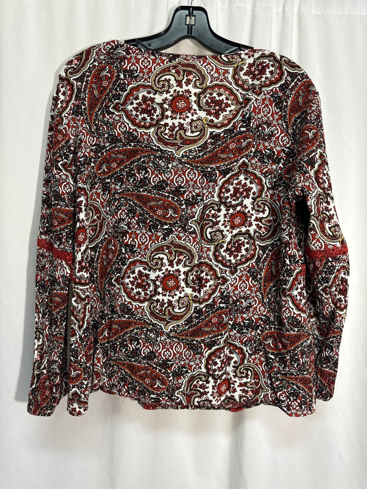 Top Long Sleeve By Cato In Red, Size: L