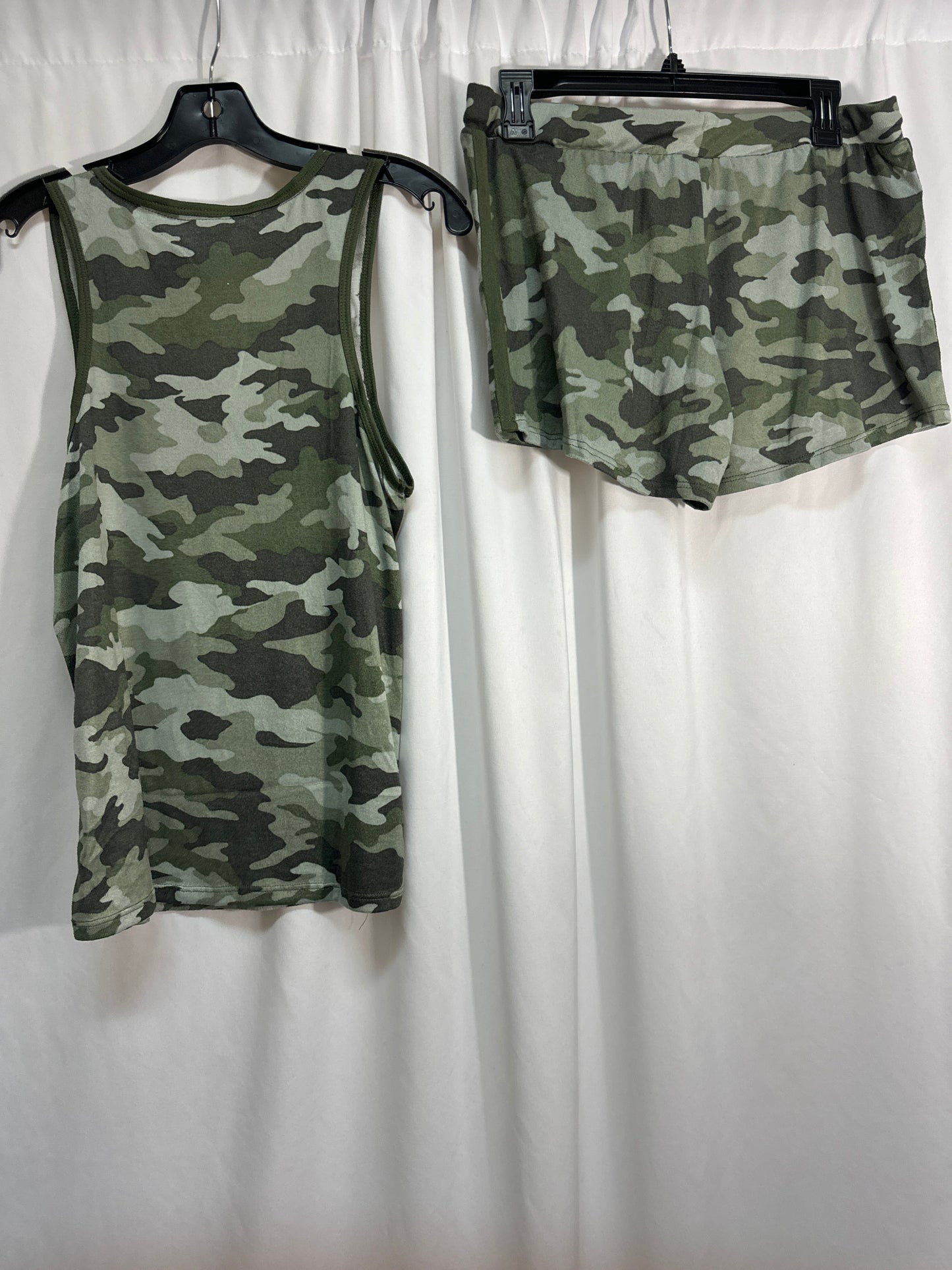 Pajamas 2pc By Lucky Brand In Camouflage Print, Size: M