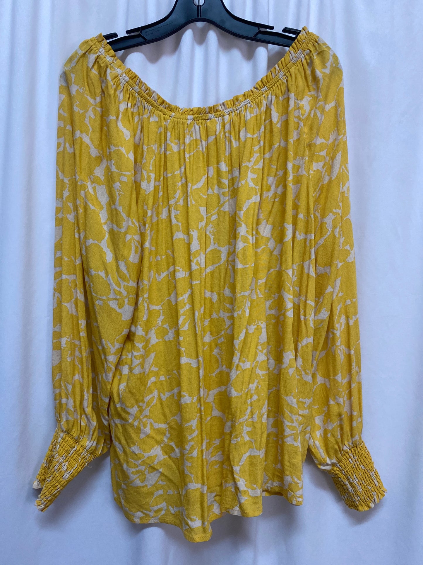 Top Long Sleeve By Terra & Sky In Yellow, Size: 2x