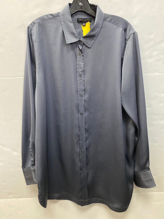 Top Long Sleeve By Banana Republic In Grey, Size: Xl