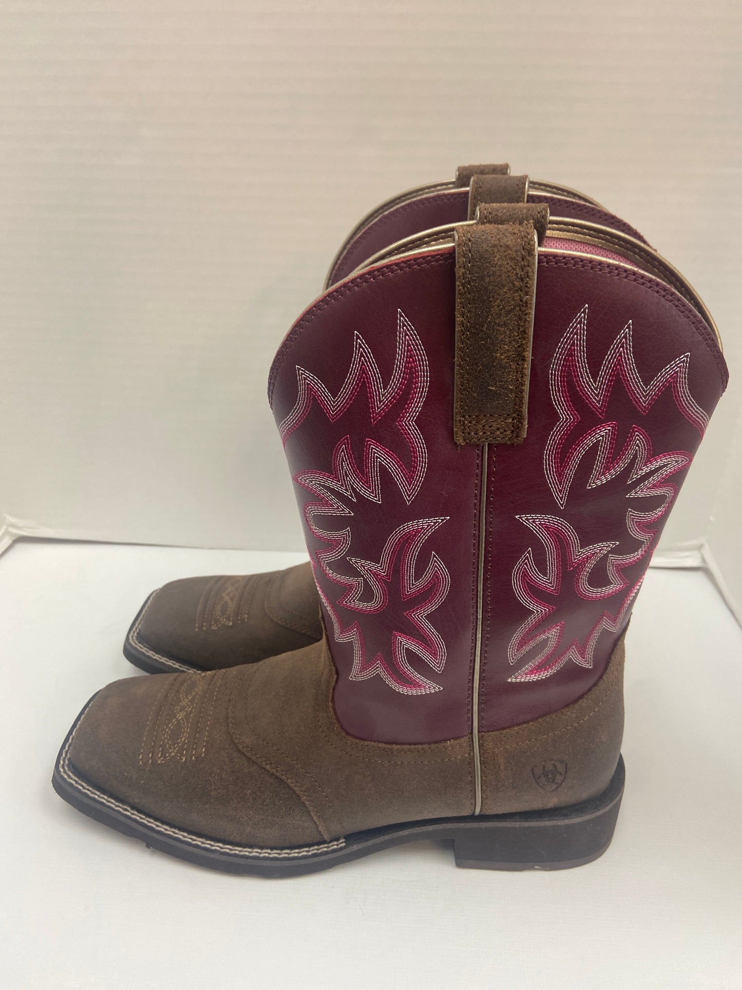 Boots Western By Ariat In Purple, Size: 10