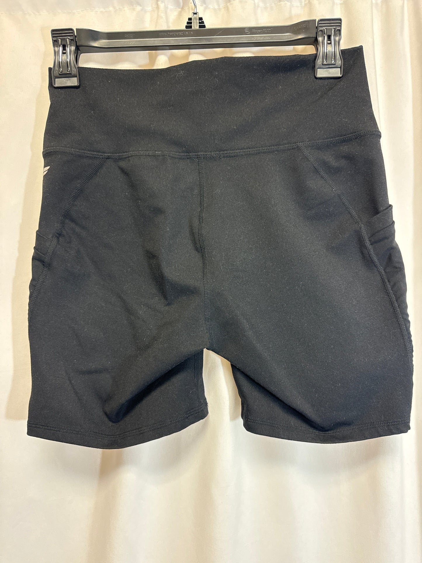 Athletic Shorts By Fabletics In Black, Size: M