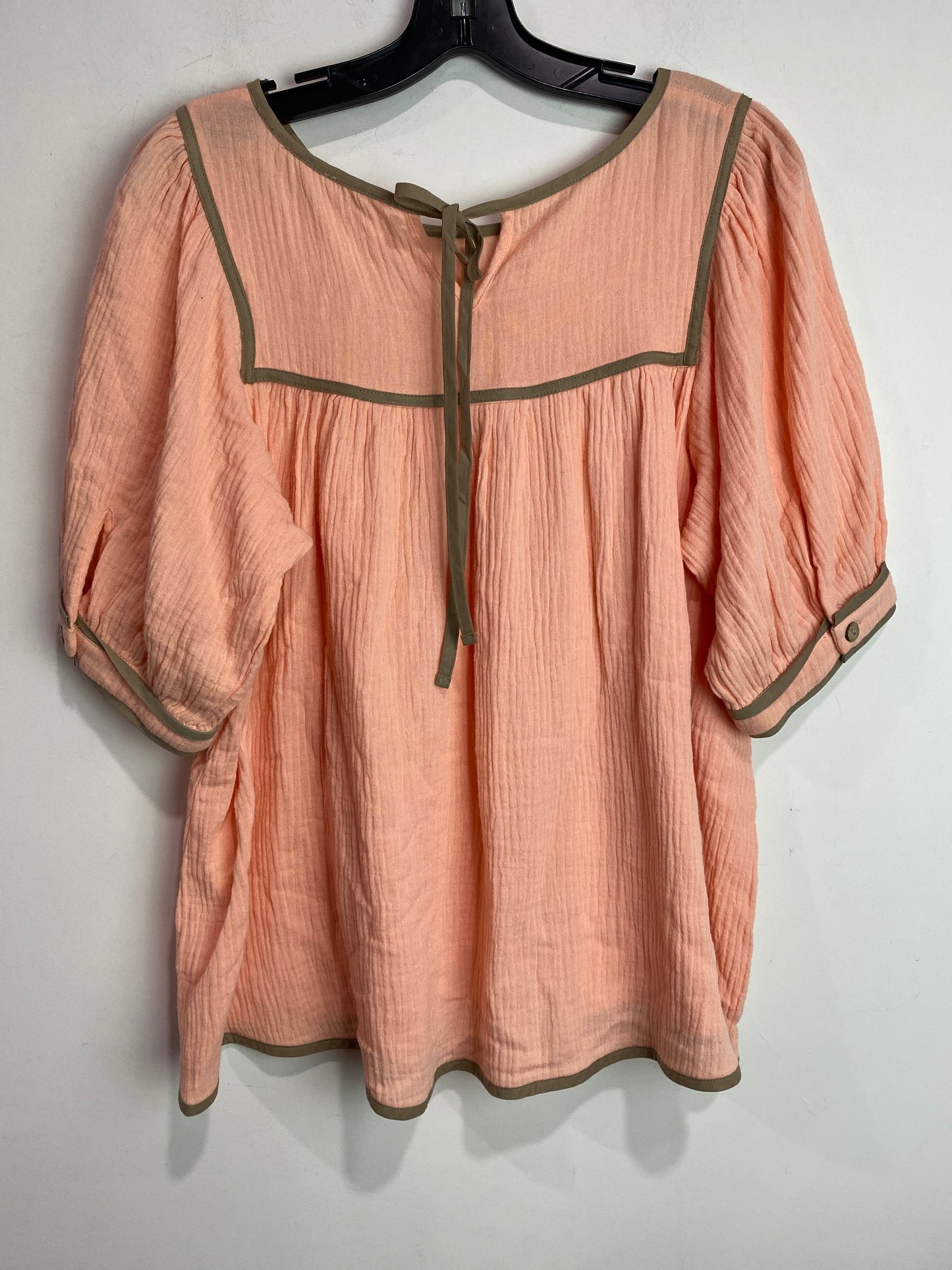 Top Short Sleeve By Easel In Peach, Size: L