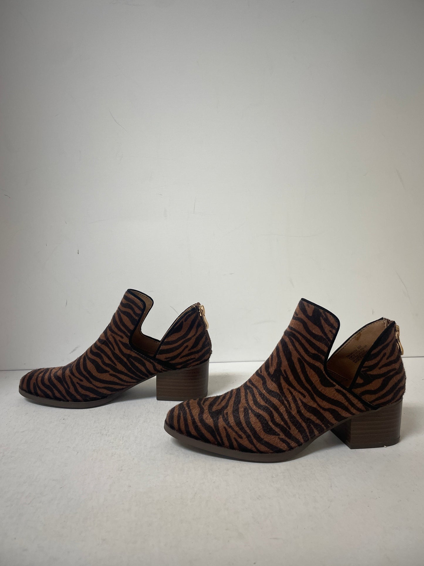 Boots Ankle Heels By New Directions In Animal Print, Size: 6