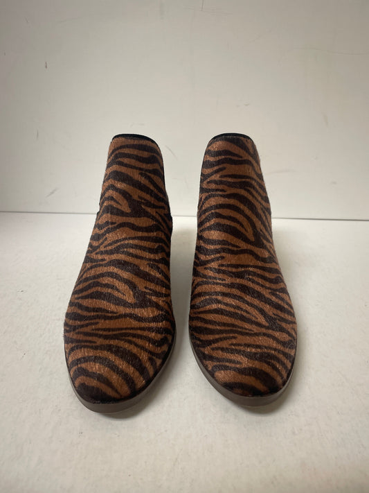 Boots Ankle Heels By New Directions In Animal Print, Size: 6