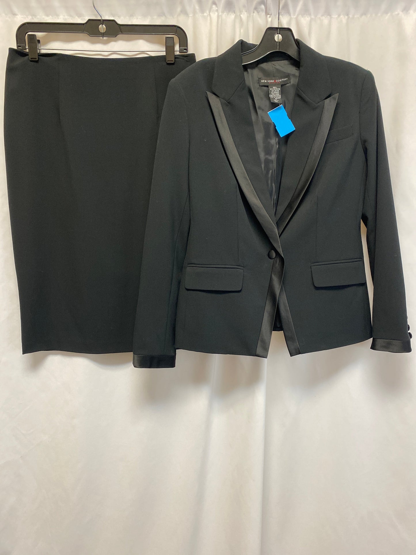 Skirt Suit 2pc By New York And Co In Black, Size: 4