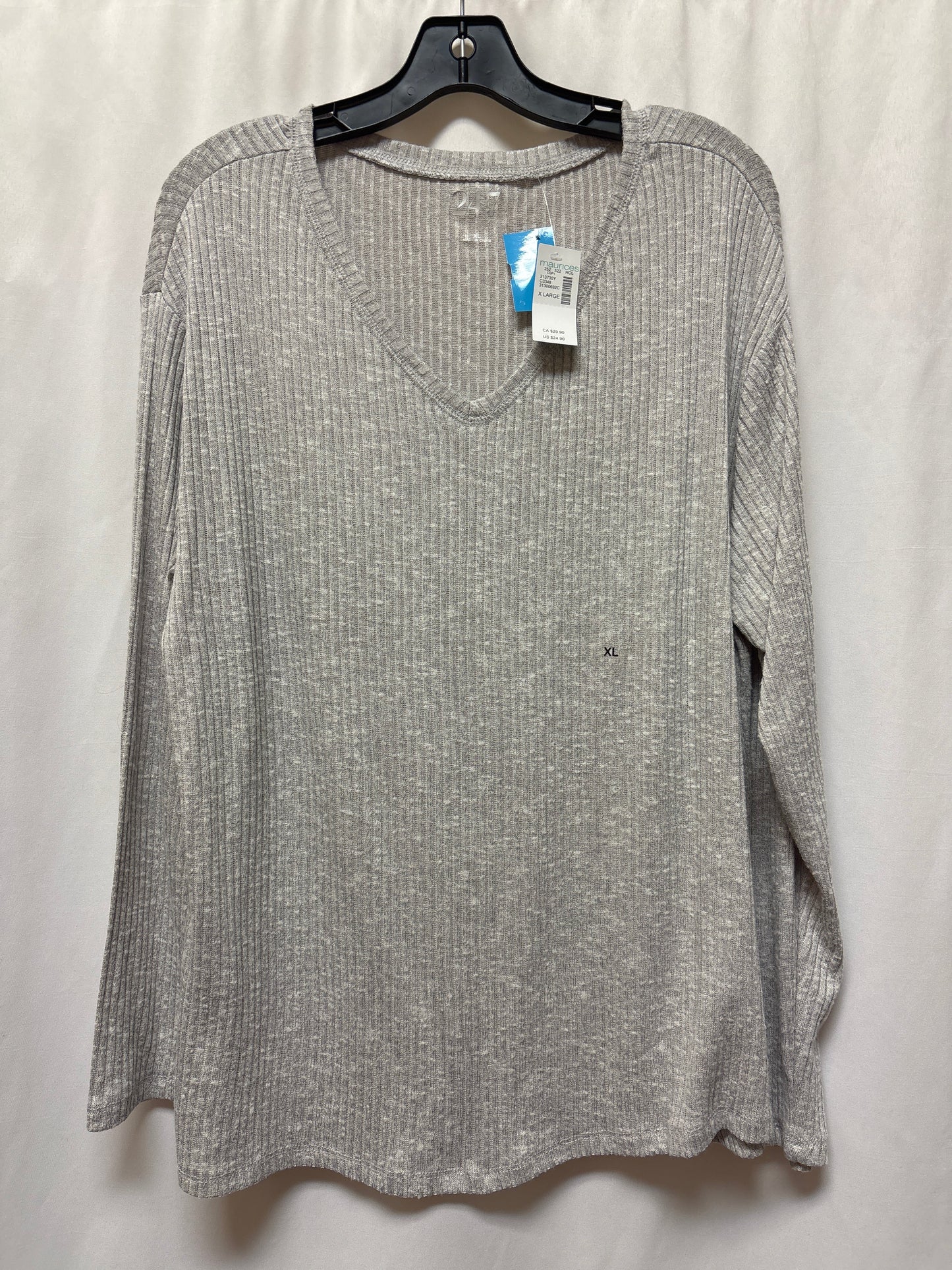 Top Long Sleeve By Maurices In Grey, Size: Xl