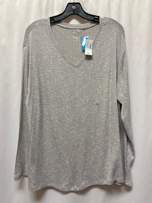 Top Long Sleeve By Maurices In Grey, Size: Xl