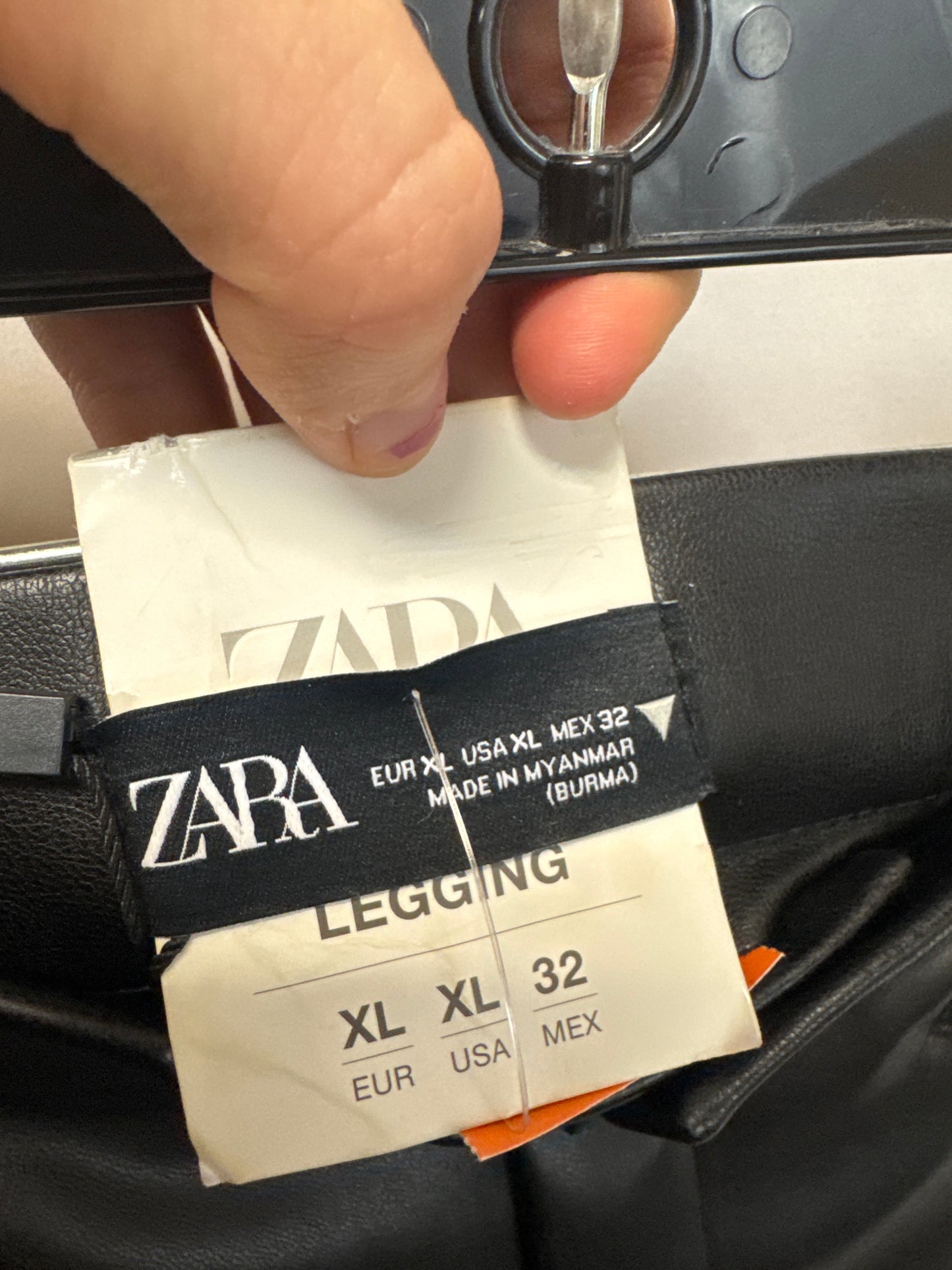 Pants Other By Zara In Black, Size: Xl