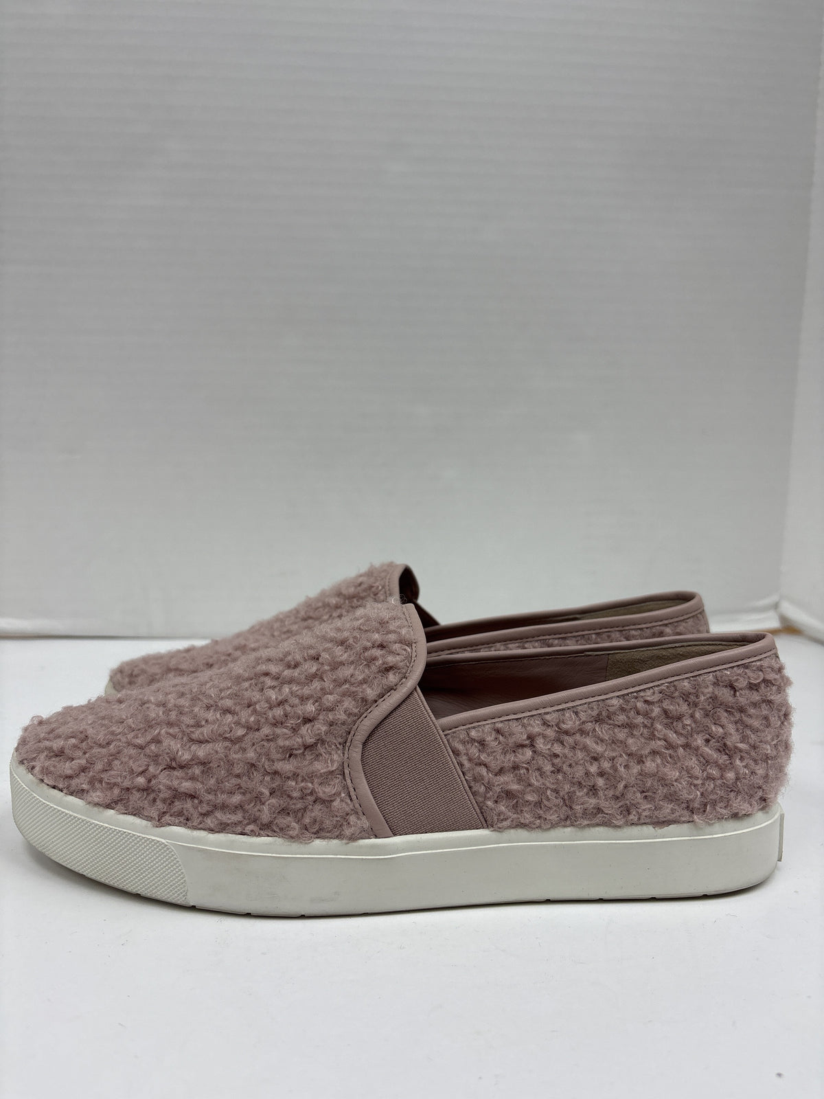 Shoes Flats By Vince  Size: 8