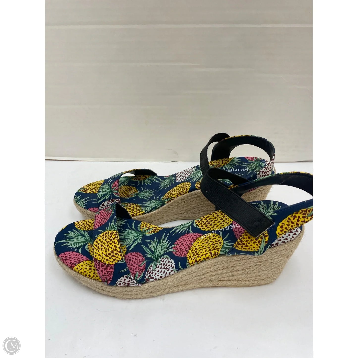 Sandals Heels Block By Monroe And Main In Navy, Size: 10