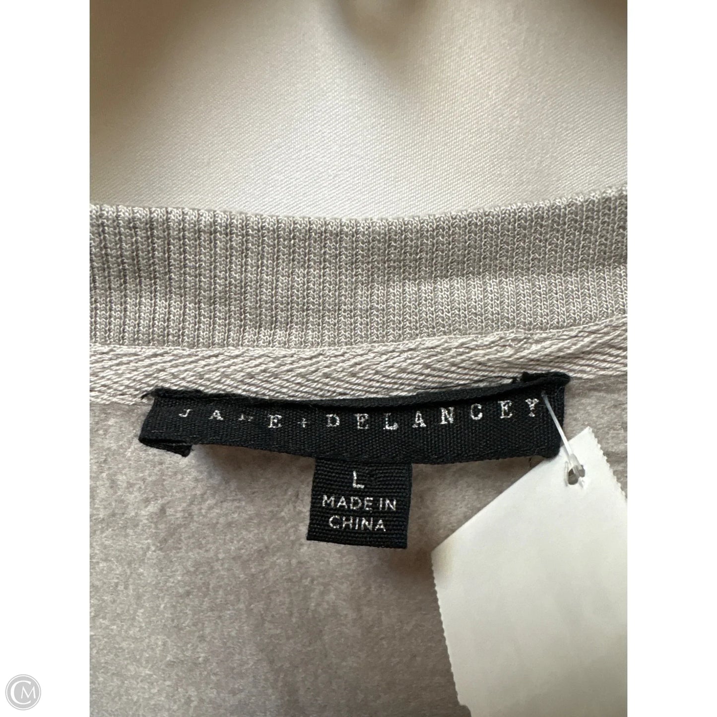 Sweatshirt Crewneck By Jane And Delancey In Grey, Size: L