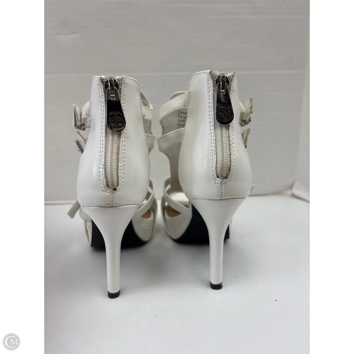 Shoes Heels Stiletto By Daisy Fuentes In White, Size: 7