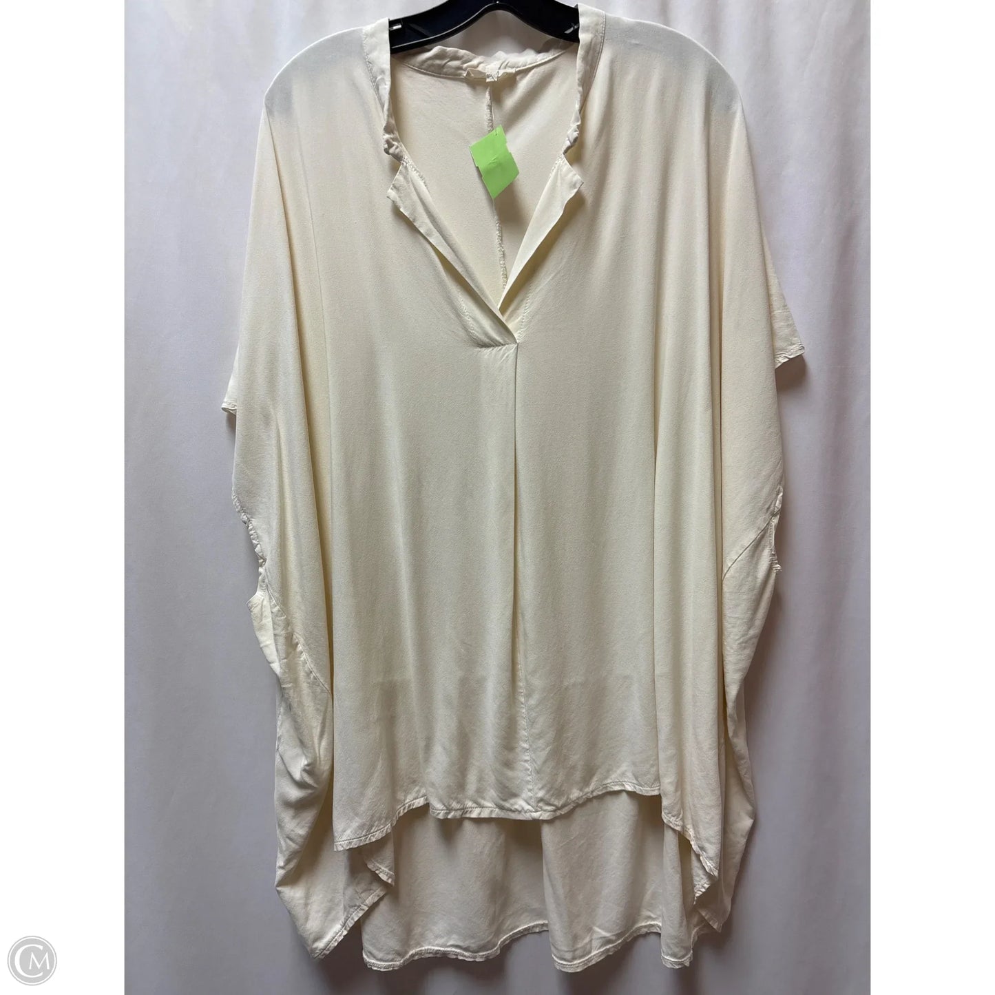 Top Short Sleeve By Easel In Cream, Size: L