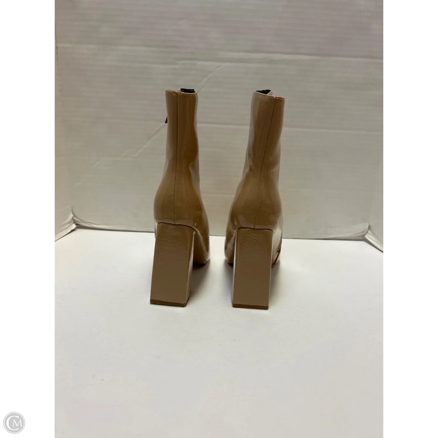 Boots Ankle Heels By Clothes Mentor In Beige, Size: 9