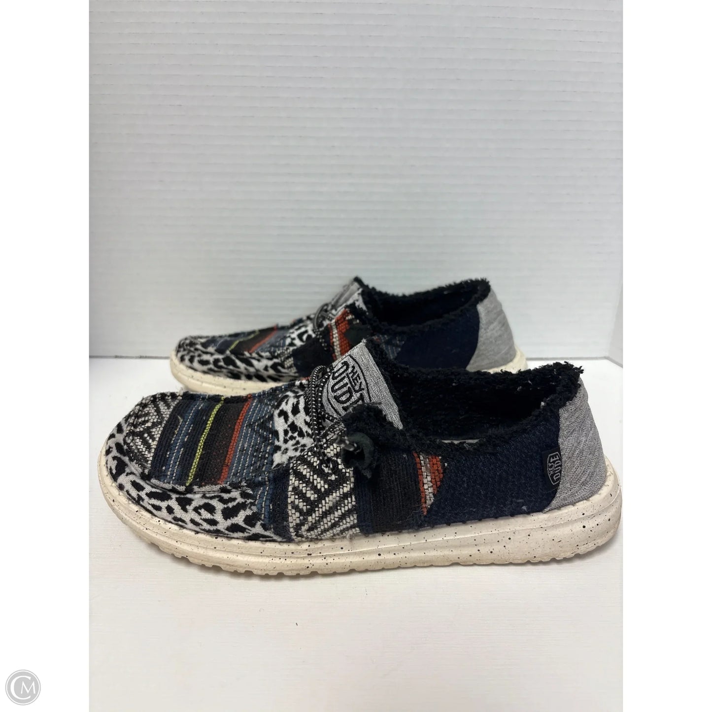 Shoes Flats By Hey Dude In Black, Size: 6