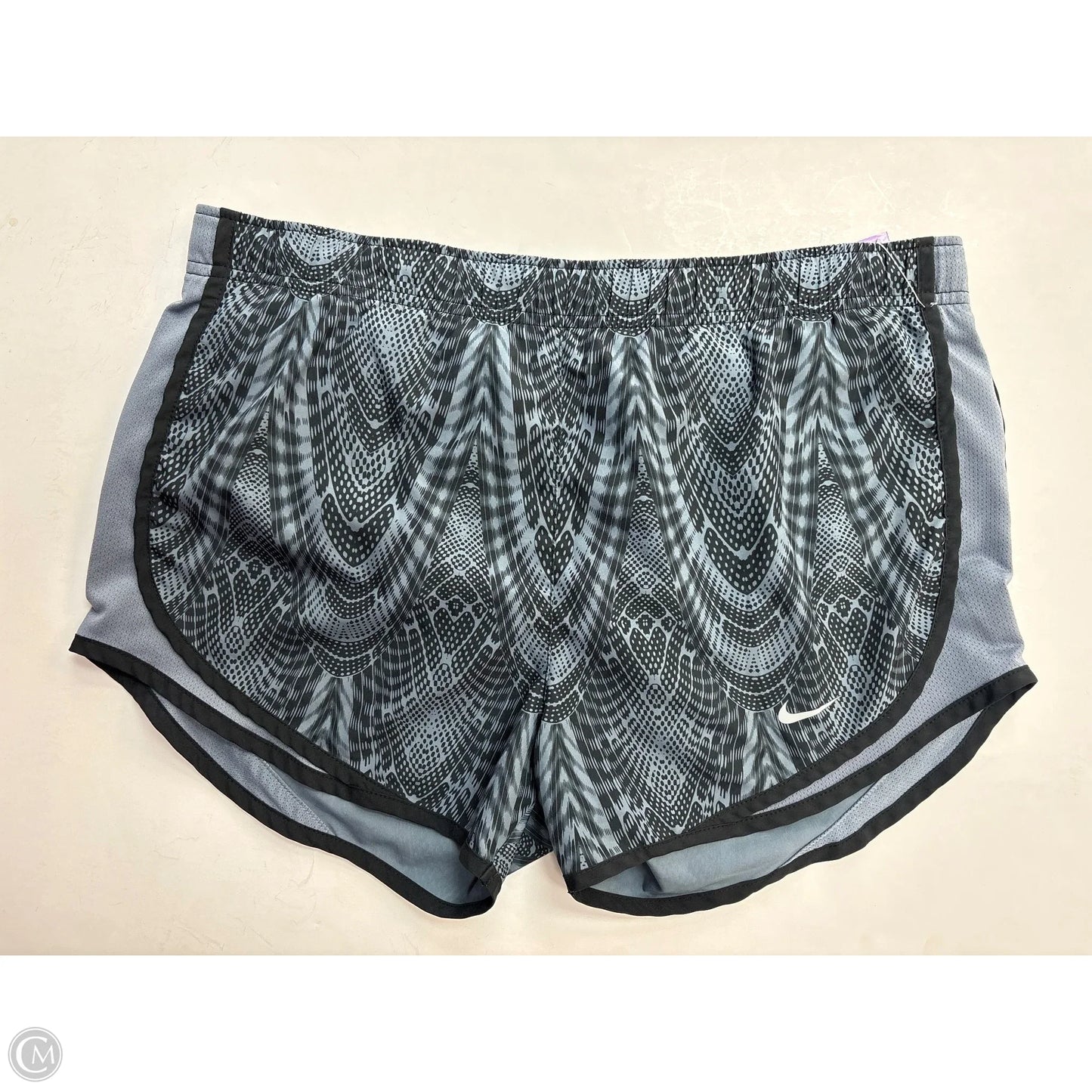 Athletic Shorts By Nike In Grey, Size: S