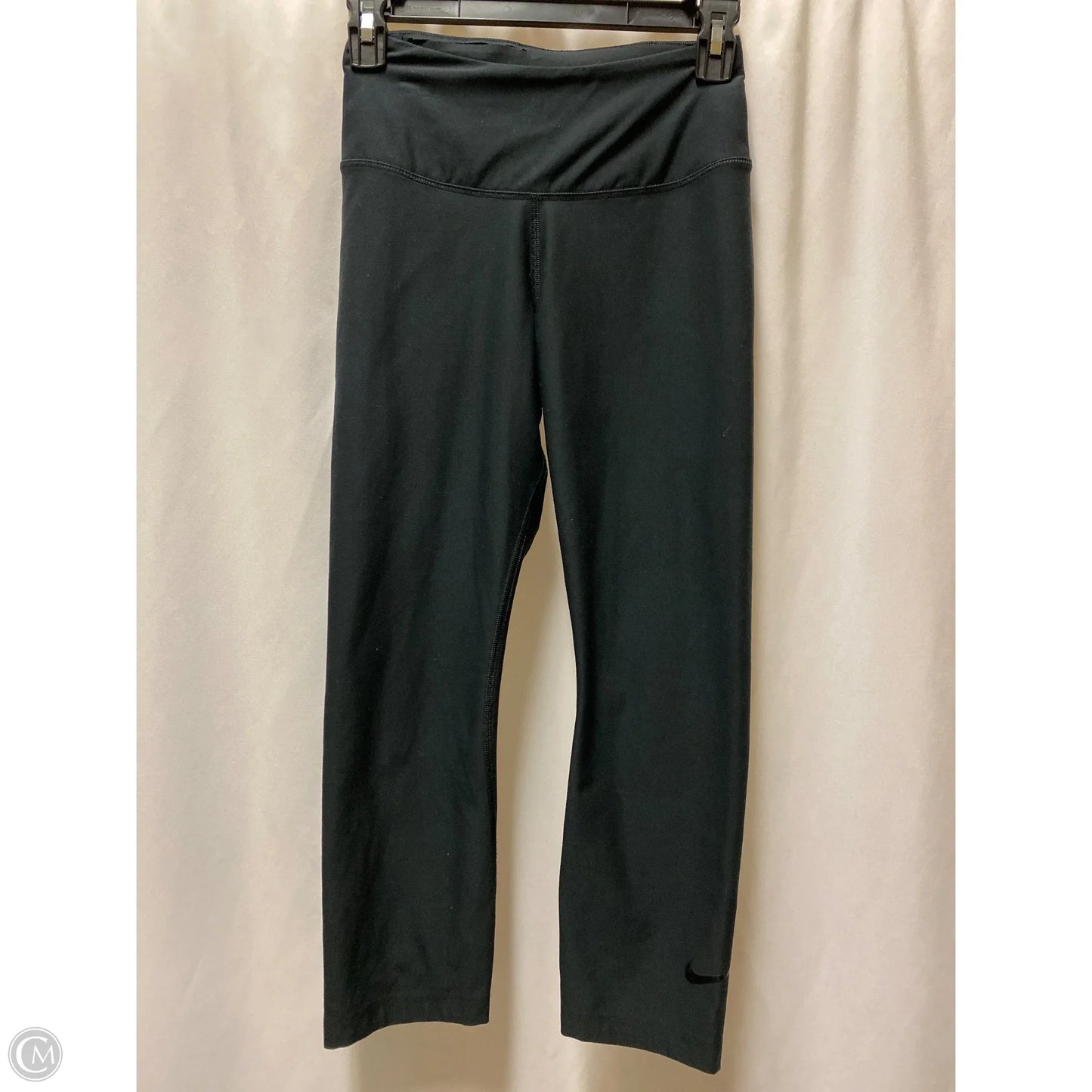 Athletic Capris By Nike In Black, Size: S