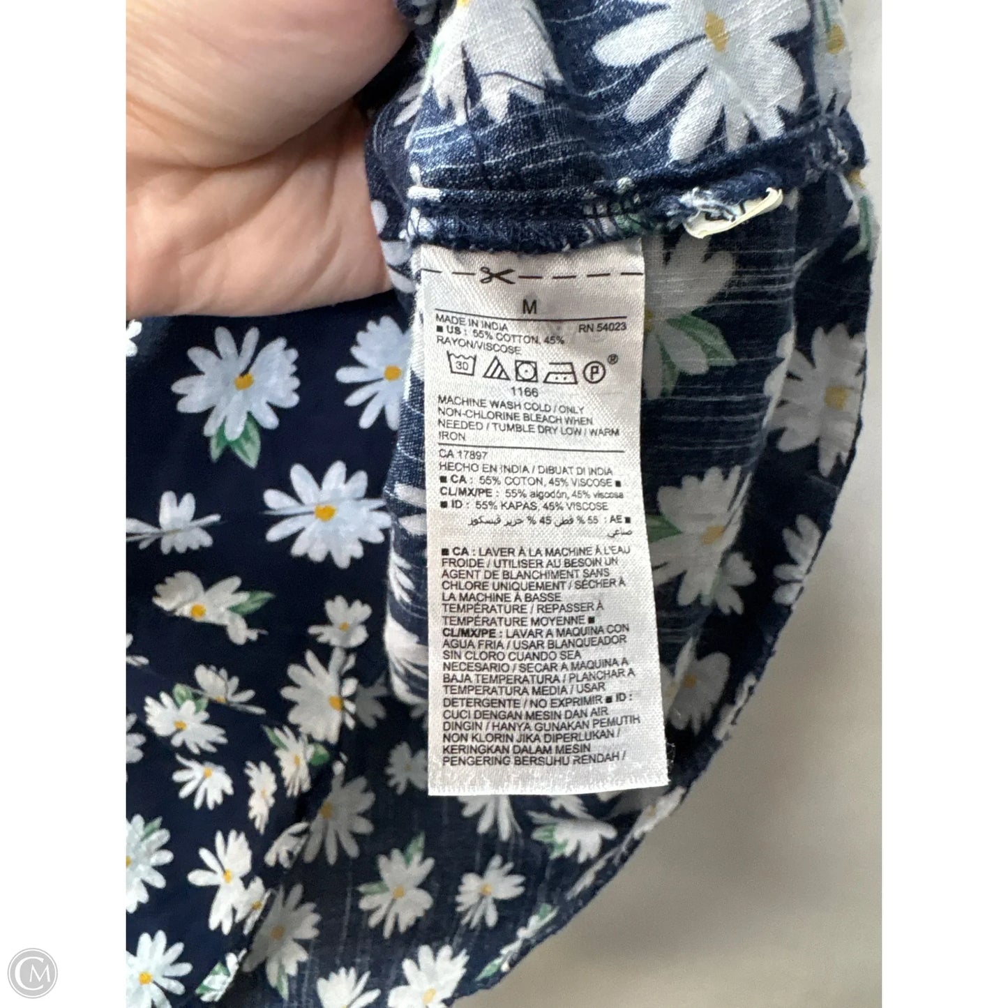 Top Sleeveless By Old Navy In Navy, Size: M