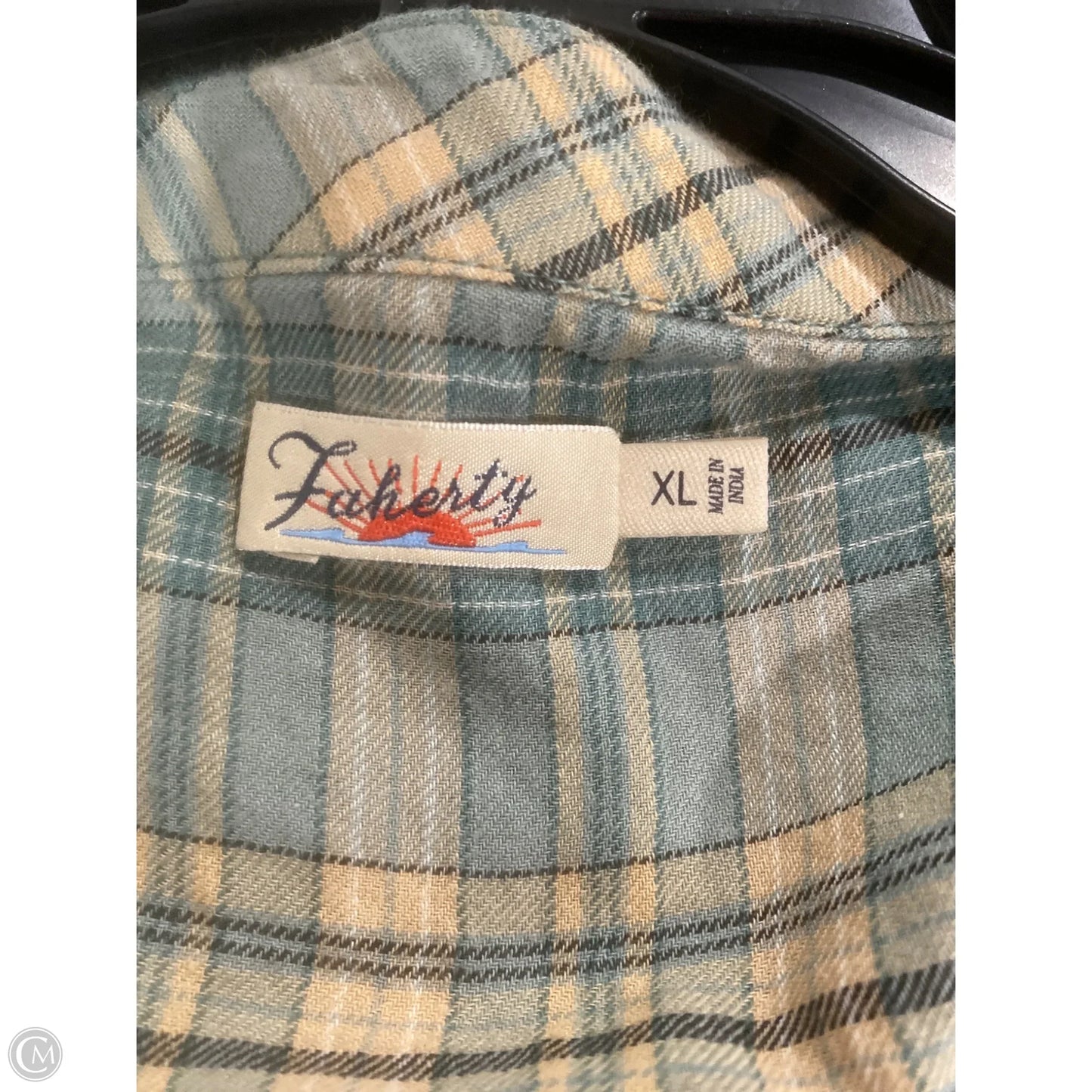 Top Long Sleeve By Faherty In Green, Size: Xl