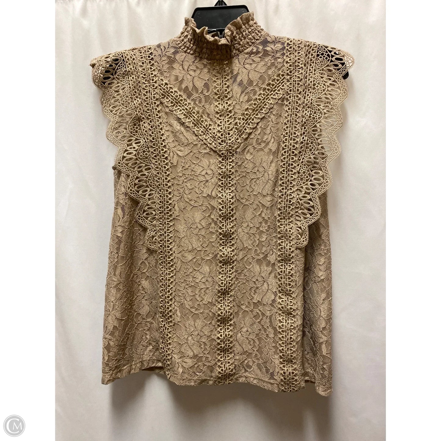 Top Sleeveless By Cable And Gauge In Tan, Size: S