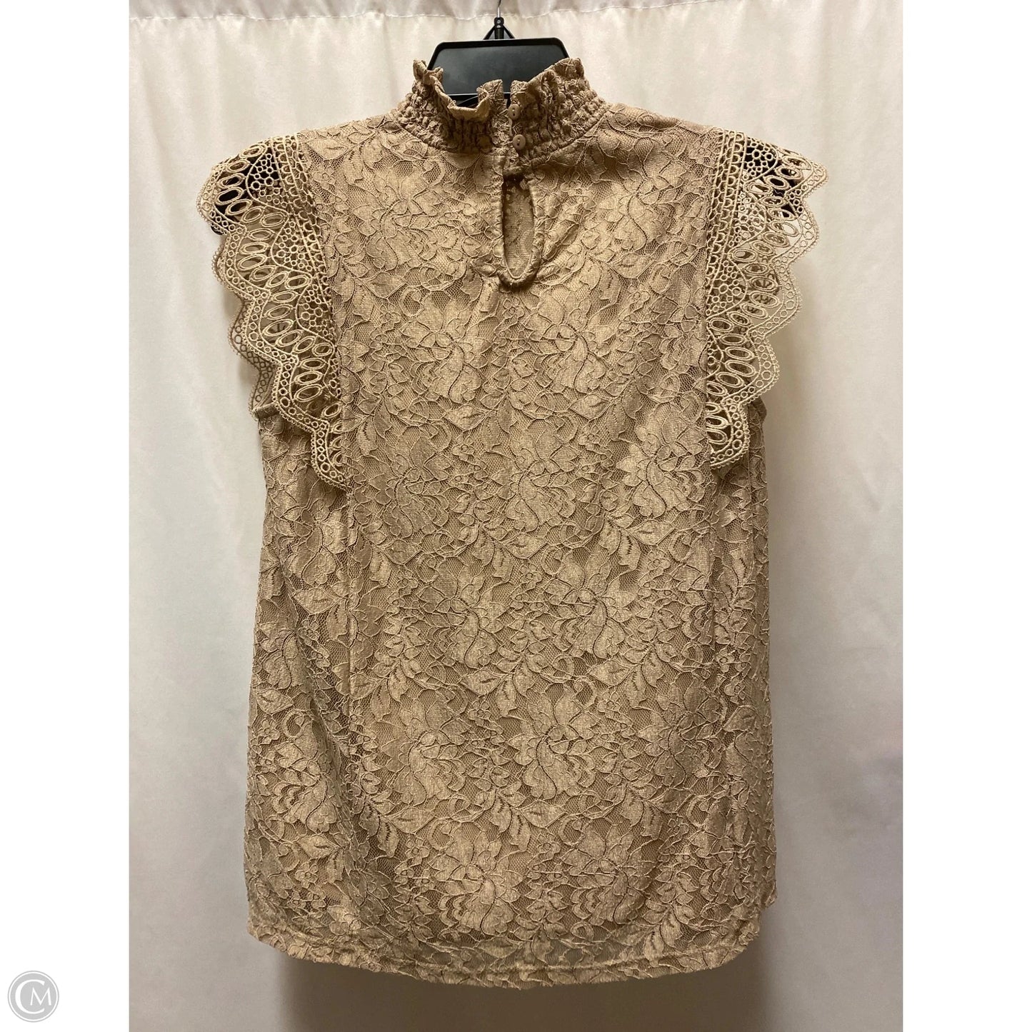 Top Sleeveless By Cable And Gauge In Tan, Size: S