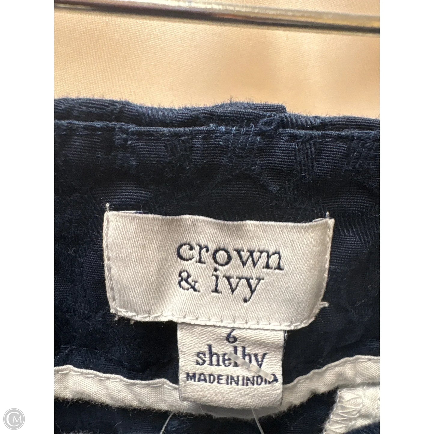Shorts By Crown And Ivy In Navy, Size: 6