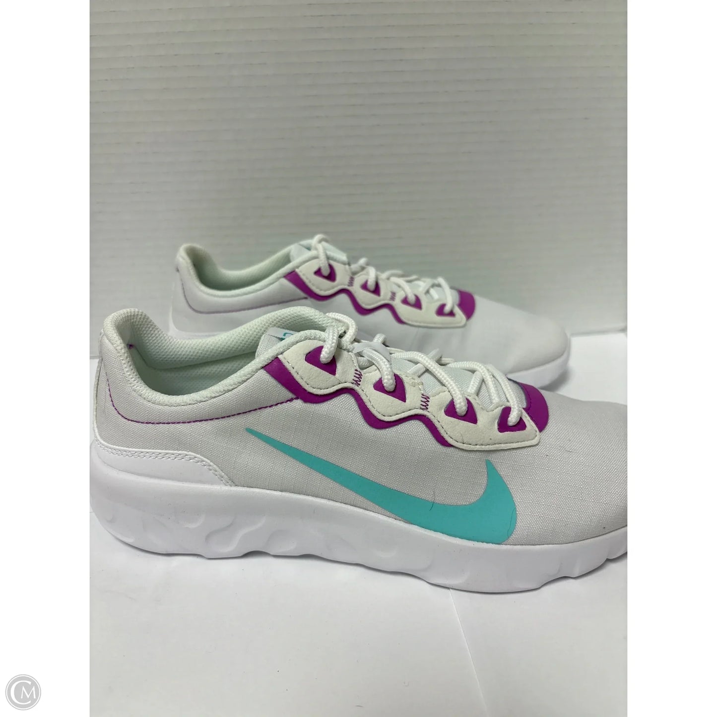Shoes Athletic By Nike In Green & Purple, Size: 9.5