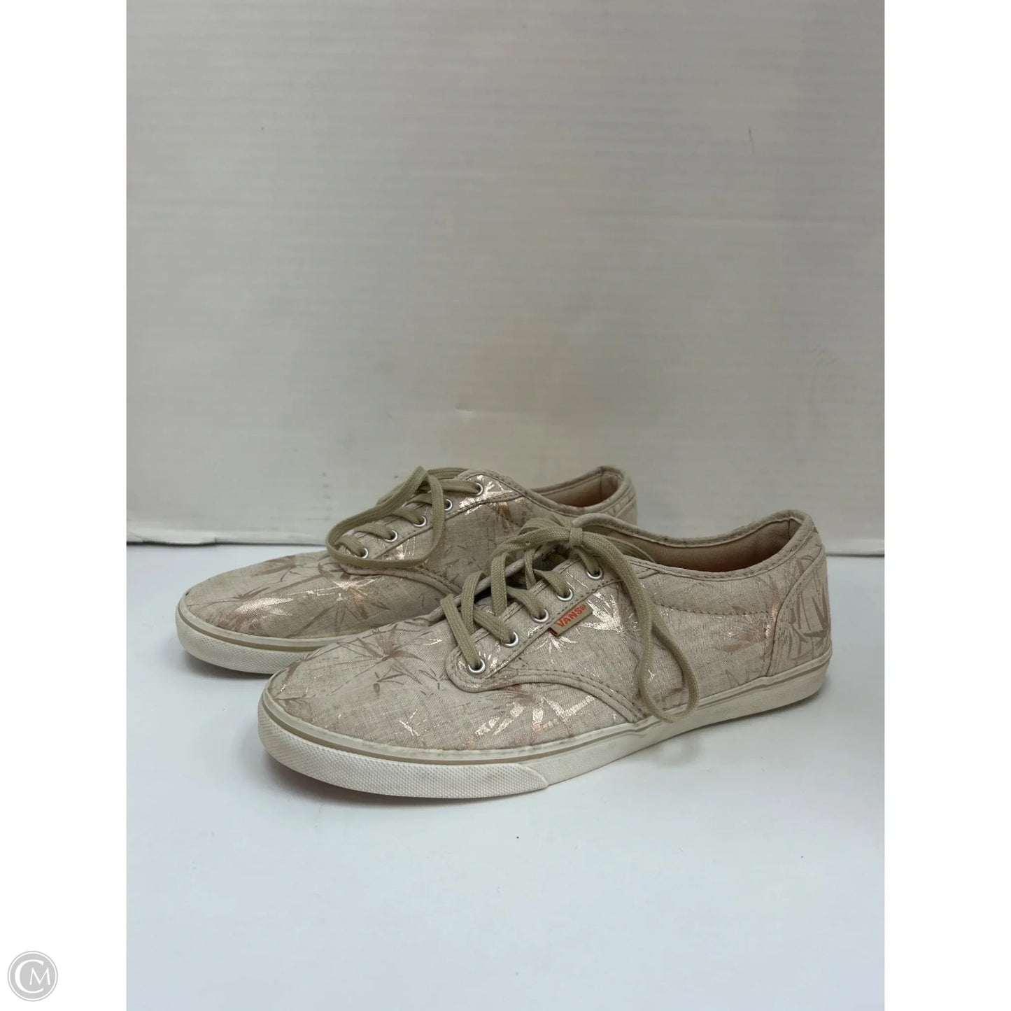 Shoes Sneakers By Vans In Gold, Size: 8.5