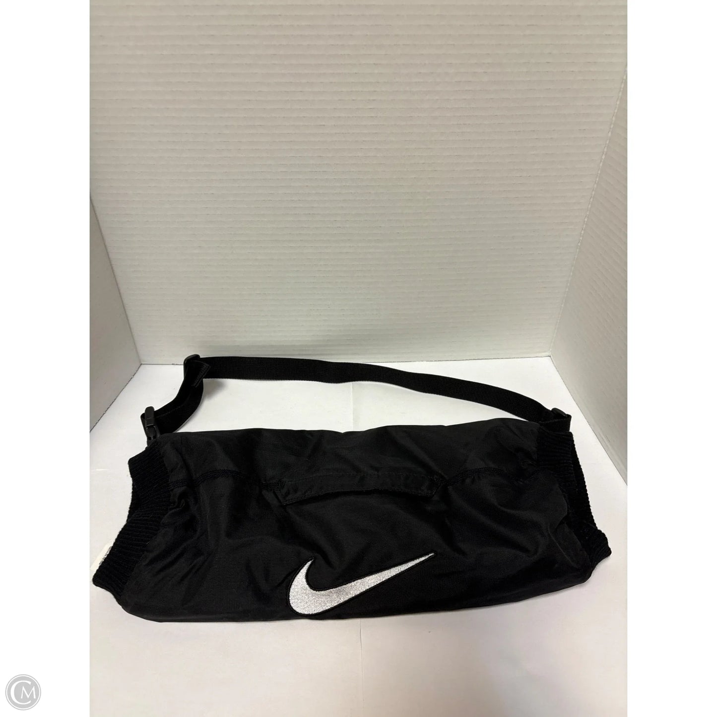 Handbag By Nike, Size: Medium