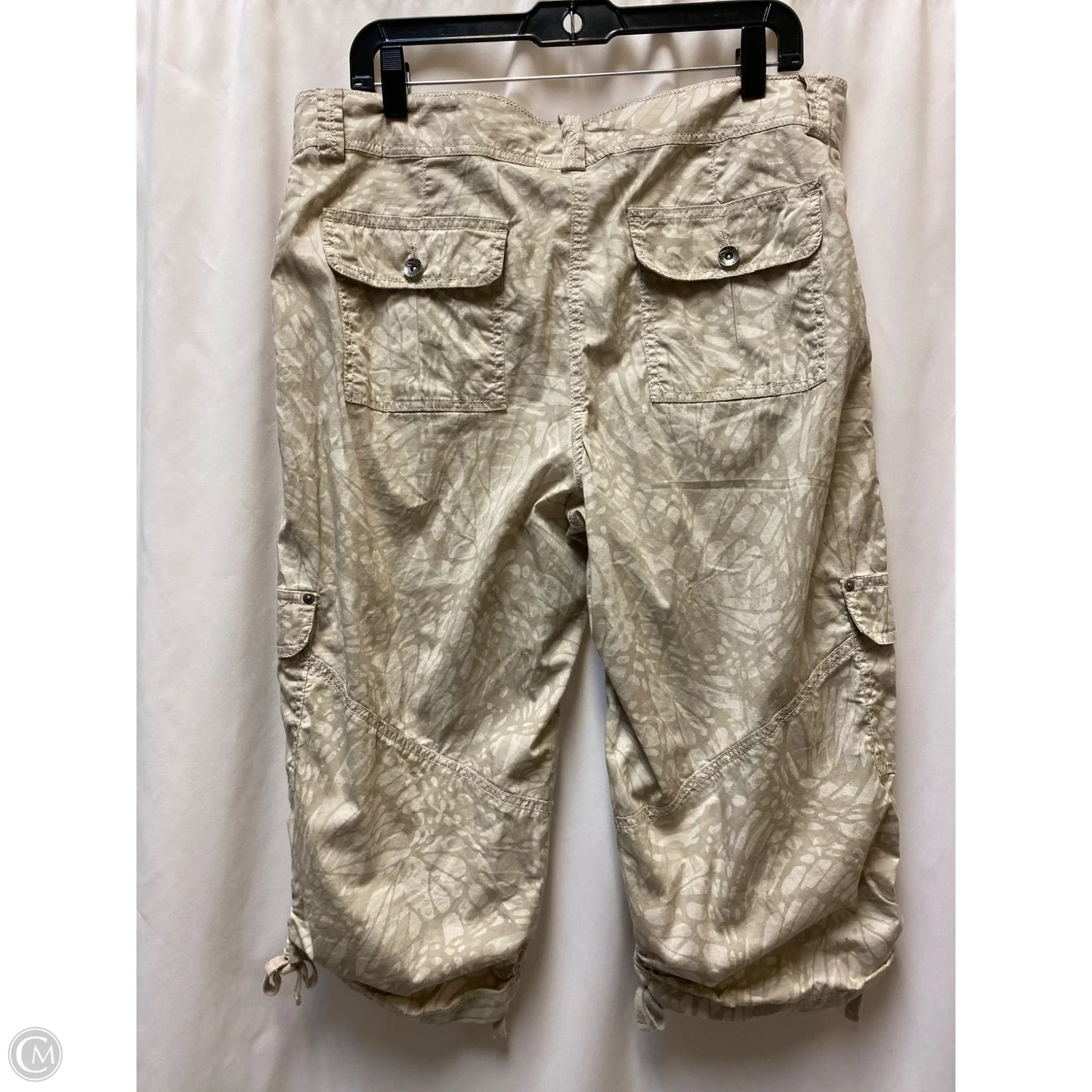 Capris By Style And Company In Tan, Size: 14