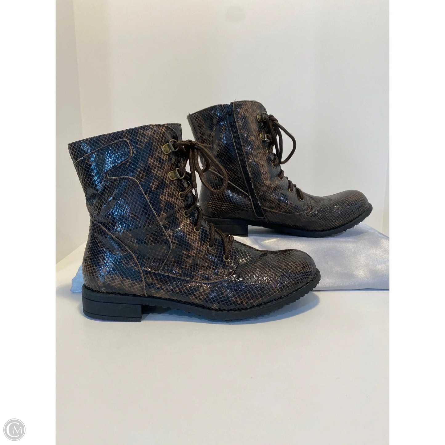 Boots Combat By White Mountain In Snakeskin Print, Size: 9.5