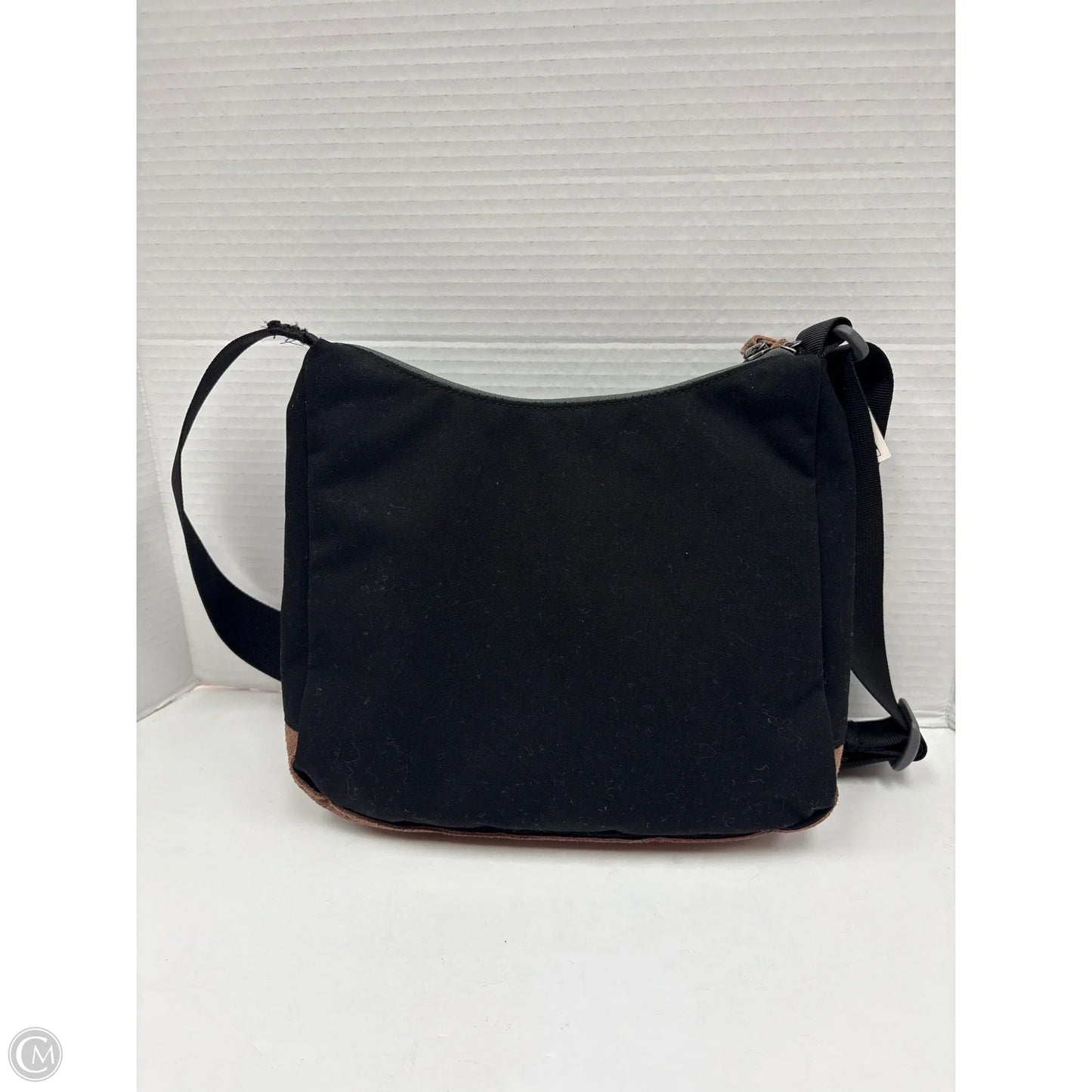 Handbag By Clothes Mentor, Size: Medium