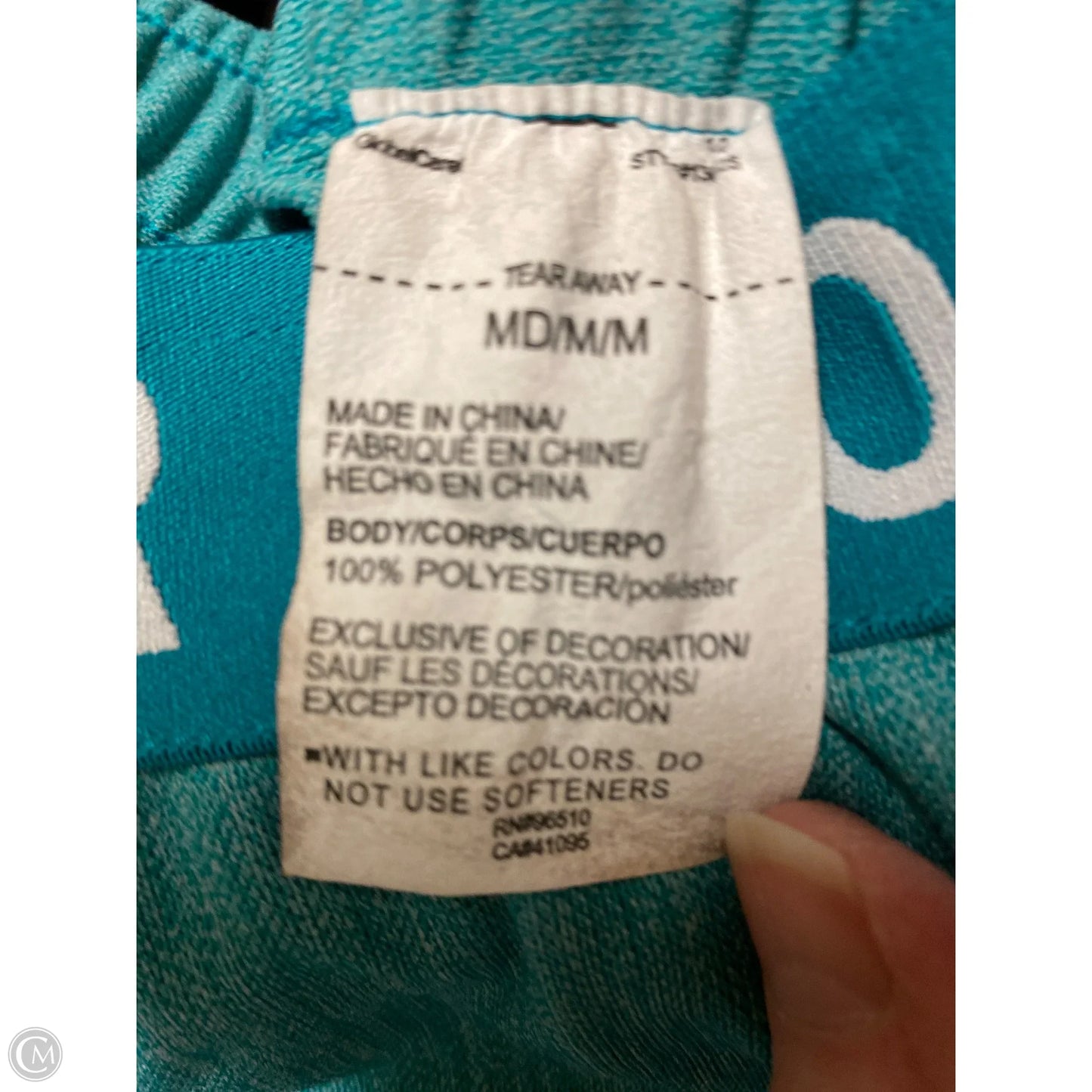 Athletic Shorts By Under Armour In Green, Size: M