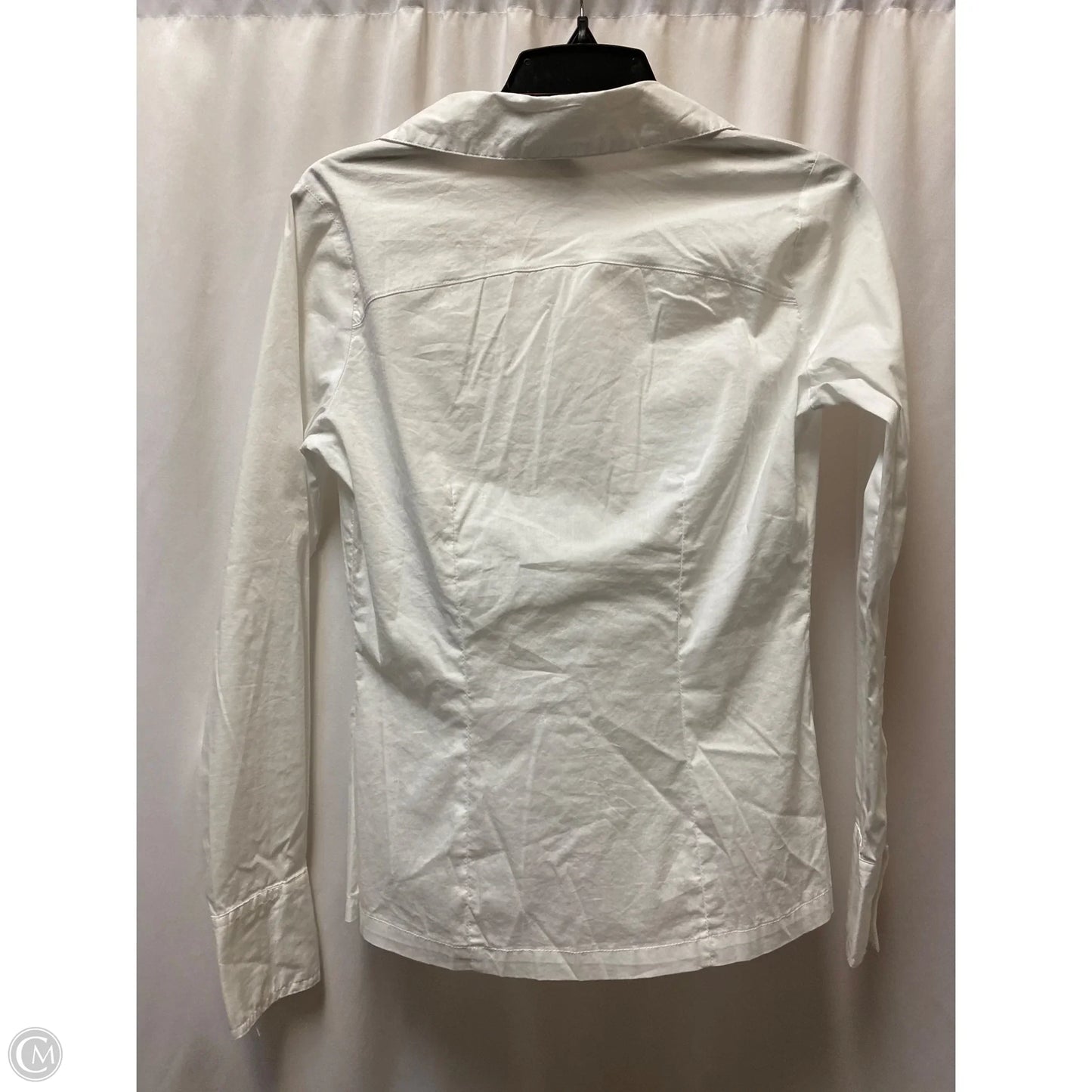 Top Long Sleeve By Clothes Mentor In White, Size: M
