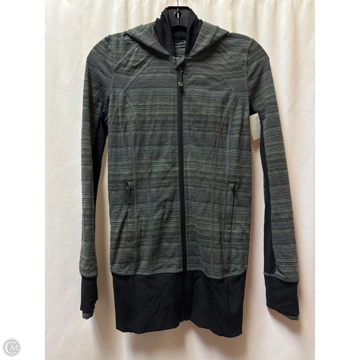 Athletic Jacket By Lululemon In Navy, Size: 4